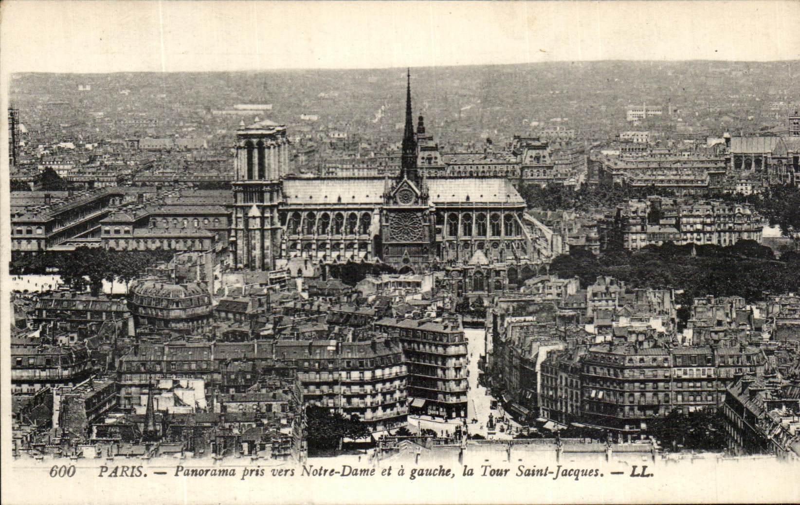 Panorama de CPA Paris tomado hacia nuestra senora y a la izquierda el santo Jacques de la torre