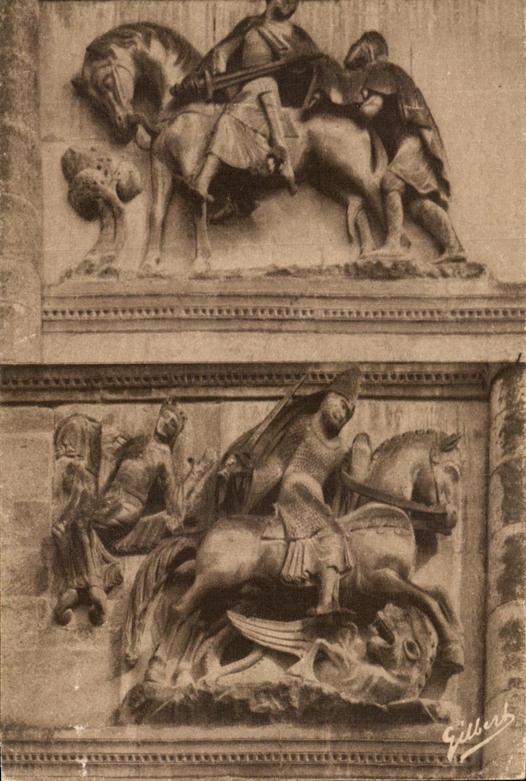 CPA Angouleme Cathedrale Saint Pierre Details de la Jacade Saint Georges