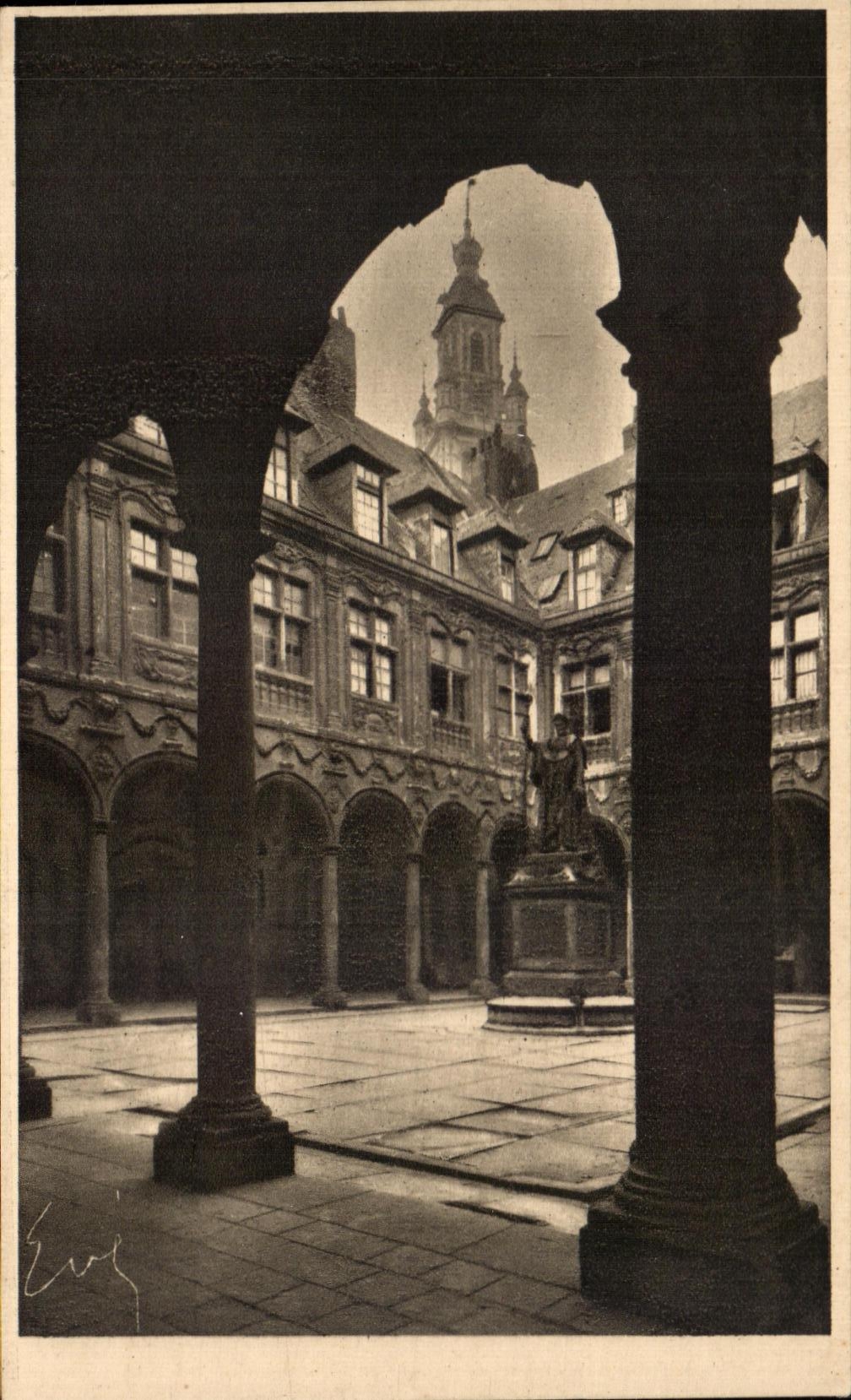 CPA Interior Lille of the Old Stock Exchange