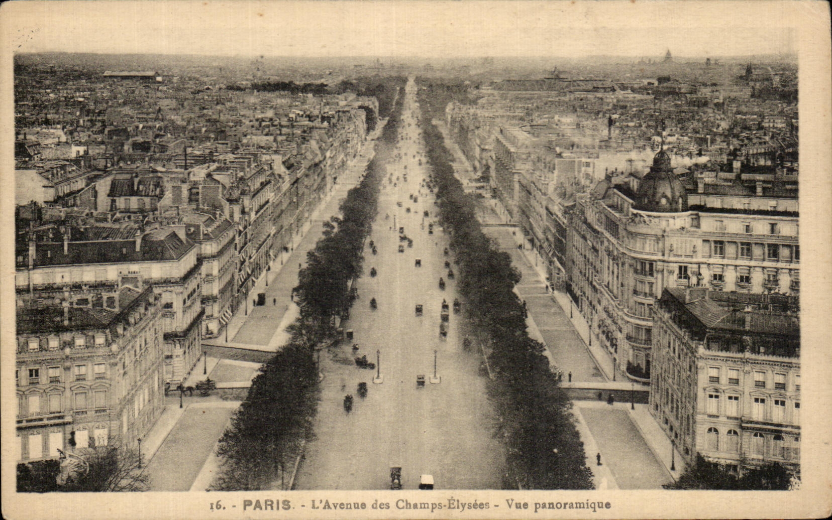 CPA Paris the Avenue of the Elysees Fields and Panoramic View