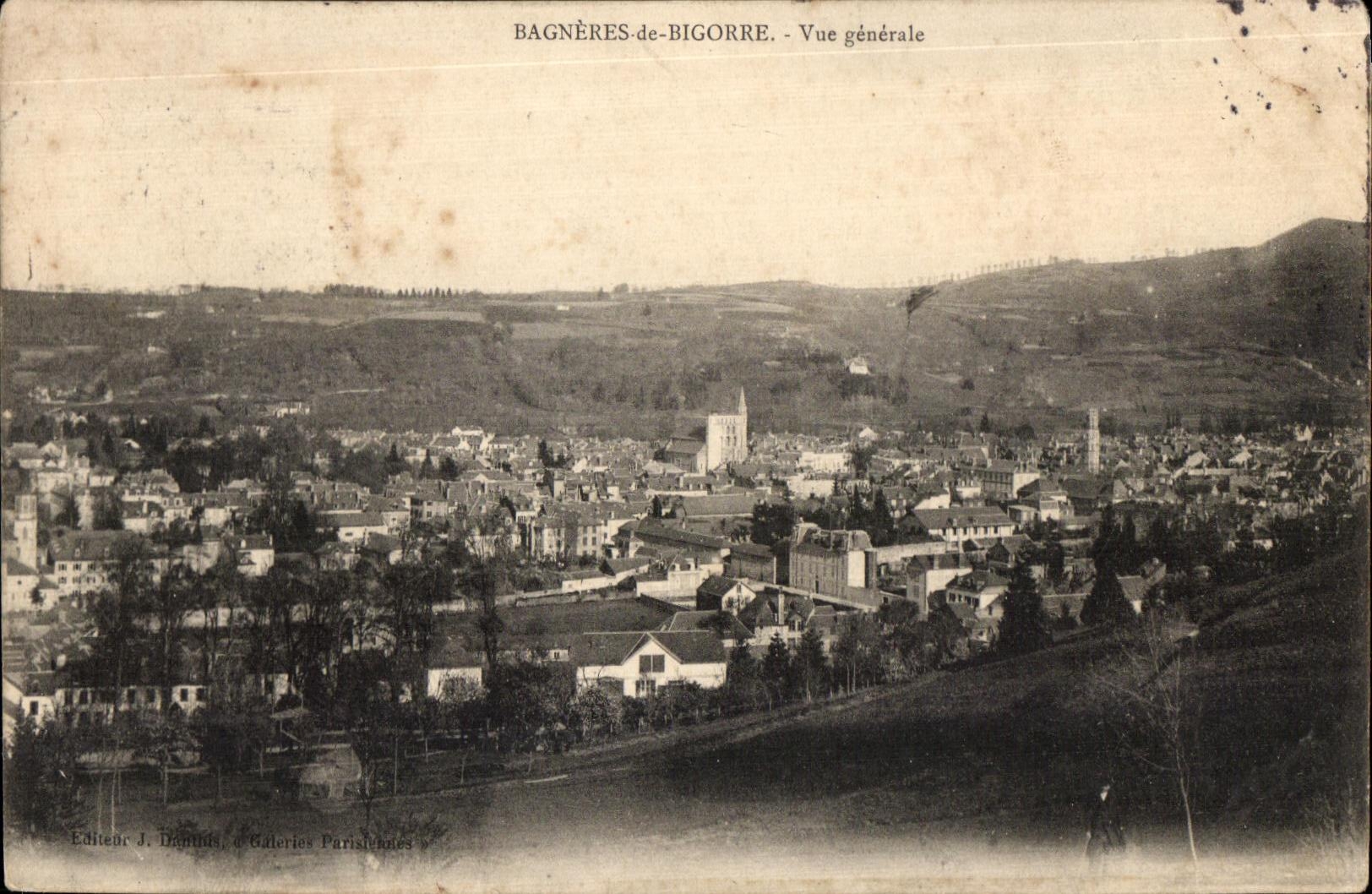 CPA Bagneres de Bigorre View