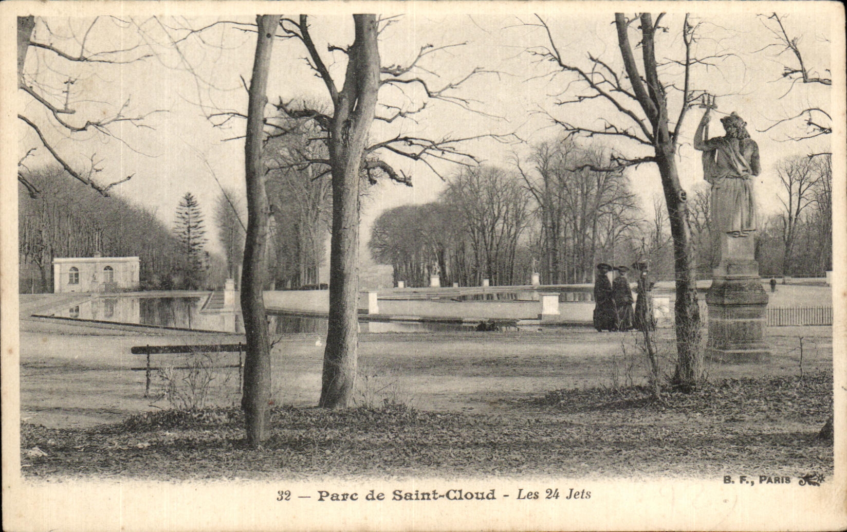 CPA Pavc de Saint Cloud Paris 24 jets