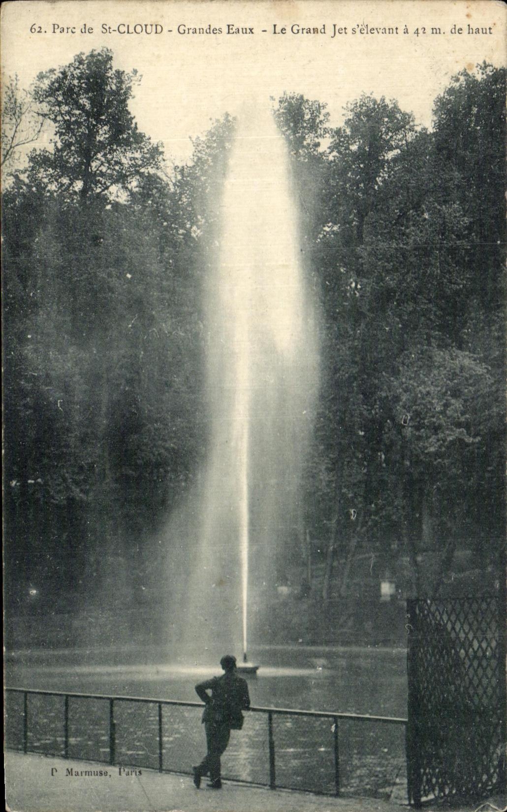 CPA Parc of Saint Cloud Grandes Water the Large being etevant Jet is top