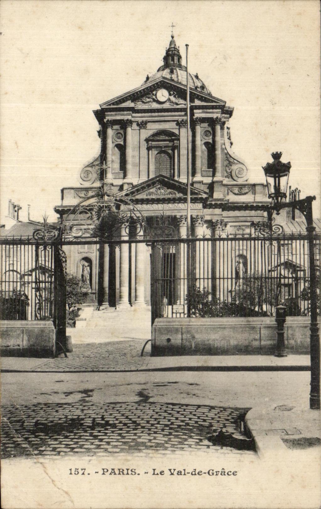 CPA Paris the Val de Grace Hospital