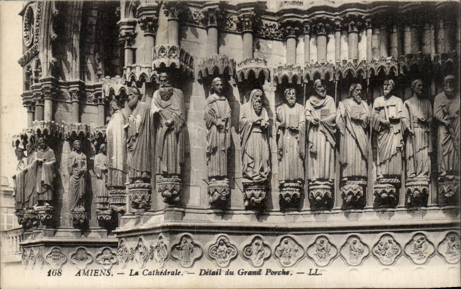 CPA Amiens the Cathedral Detail Of the Large Porch