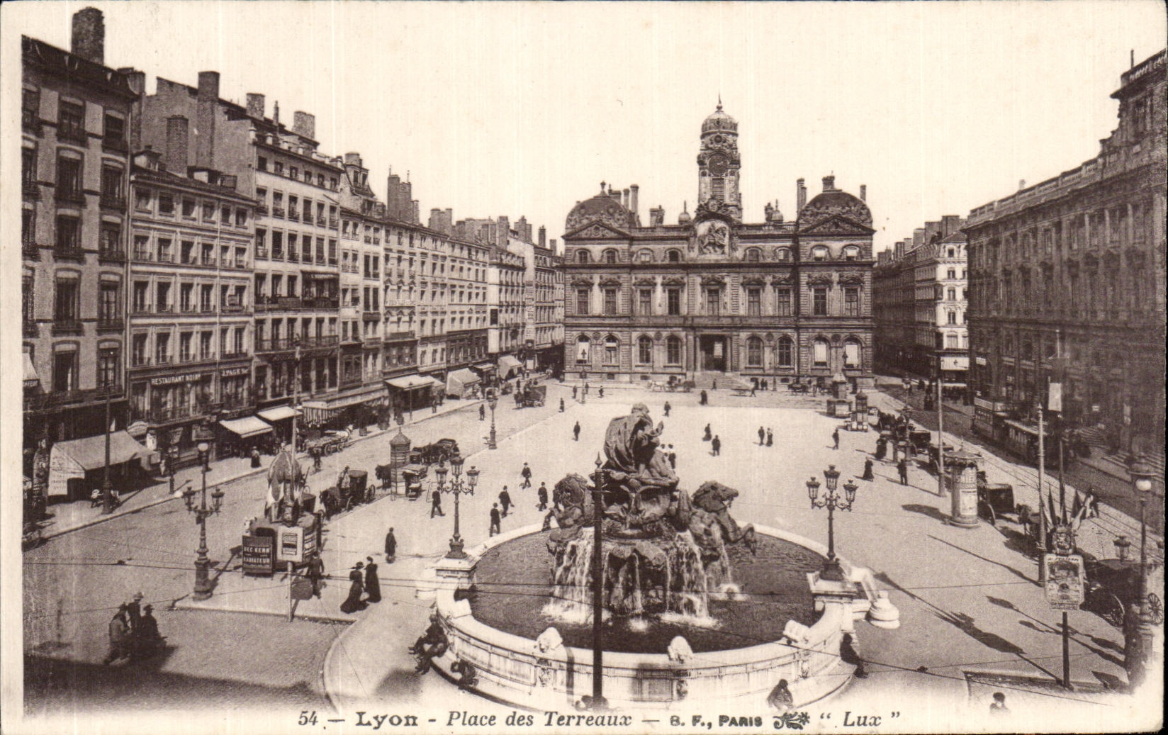 CPA Lyon Places Composts