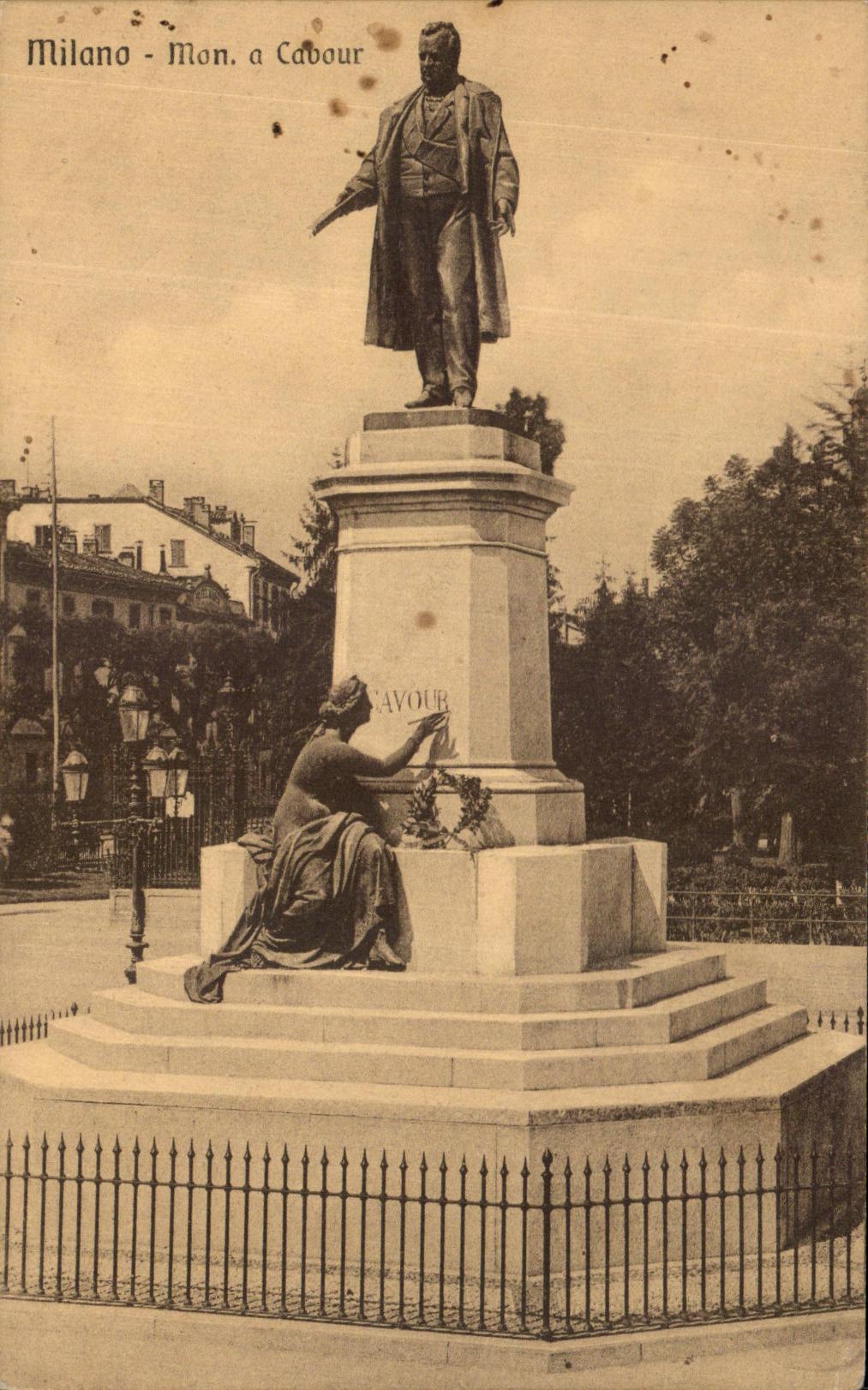 CPA Milano My has Cavour