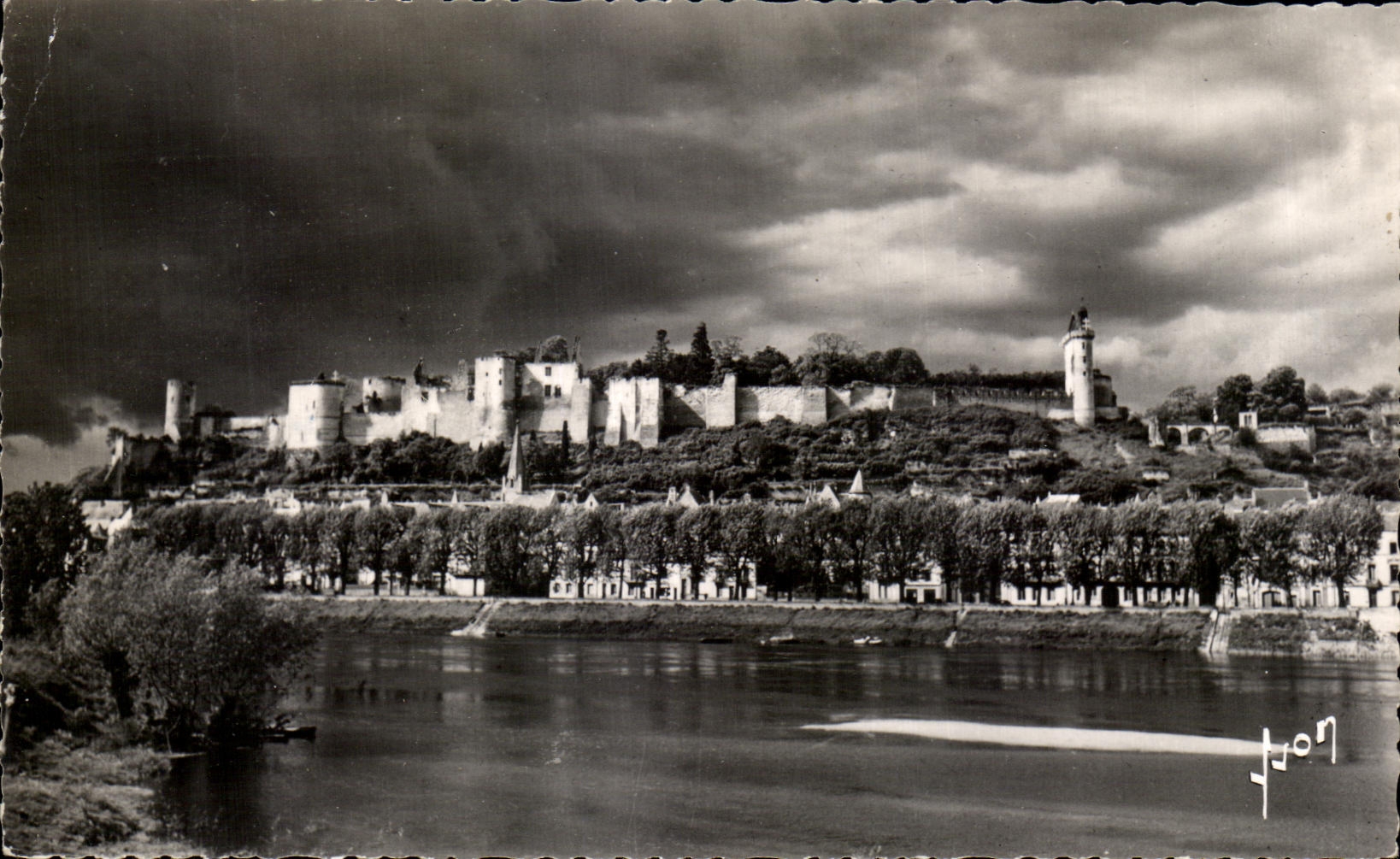 CPA Chinon View Of the Castle To the Top Of Vienna