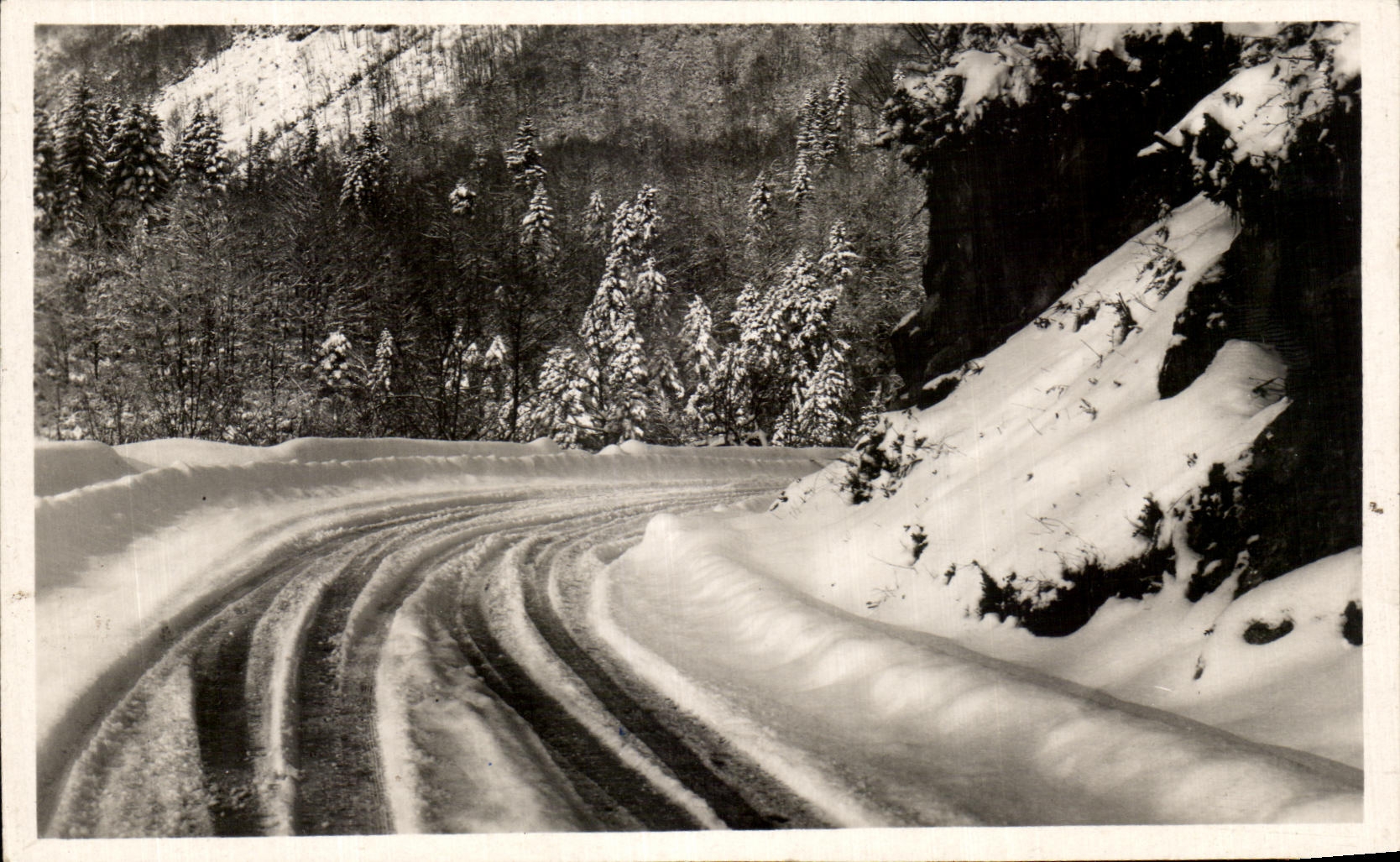 CPA Environs des Rousses Un tournant dangereux