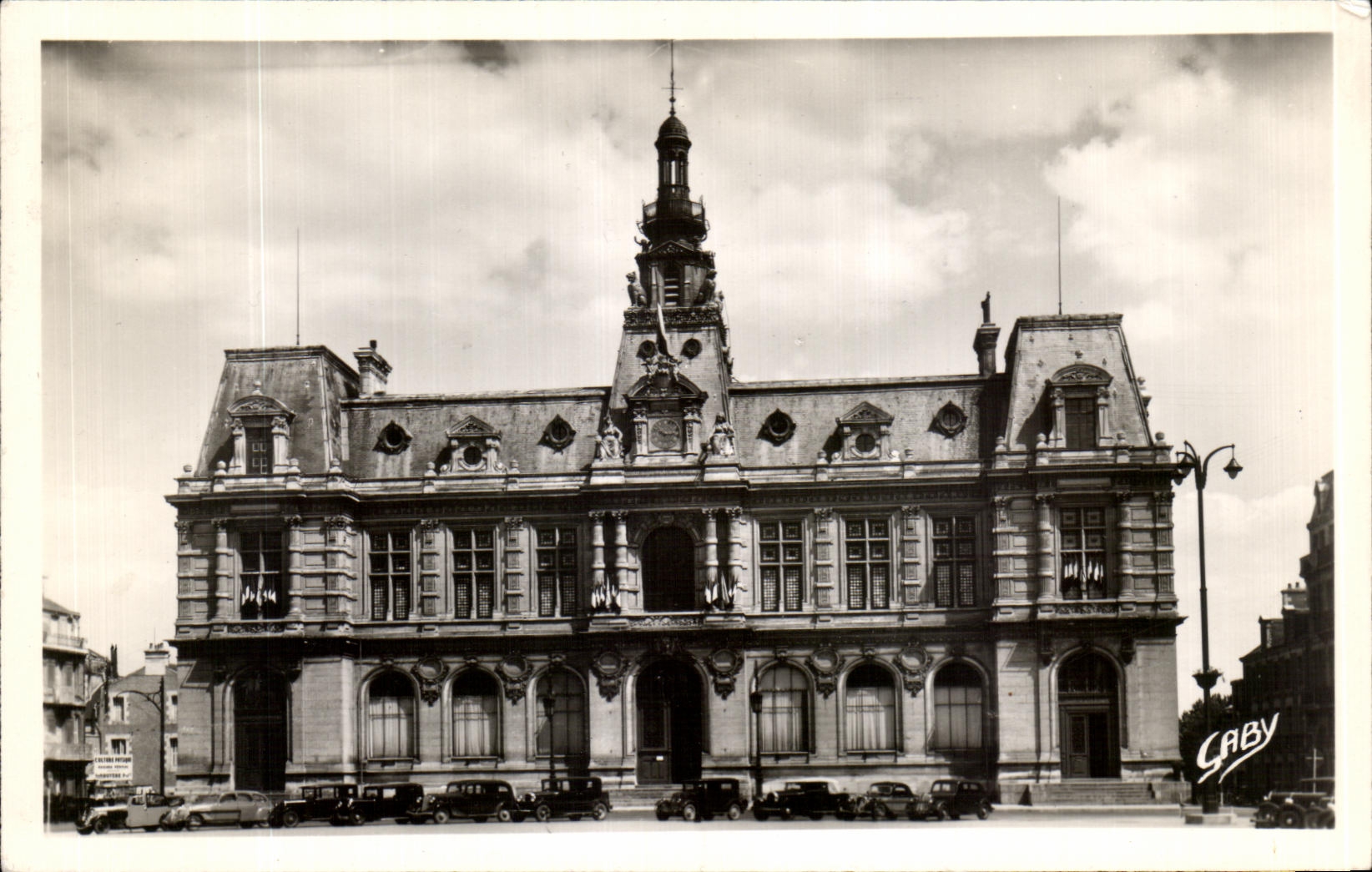 CPA Poitiers the Town hall