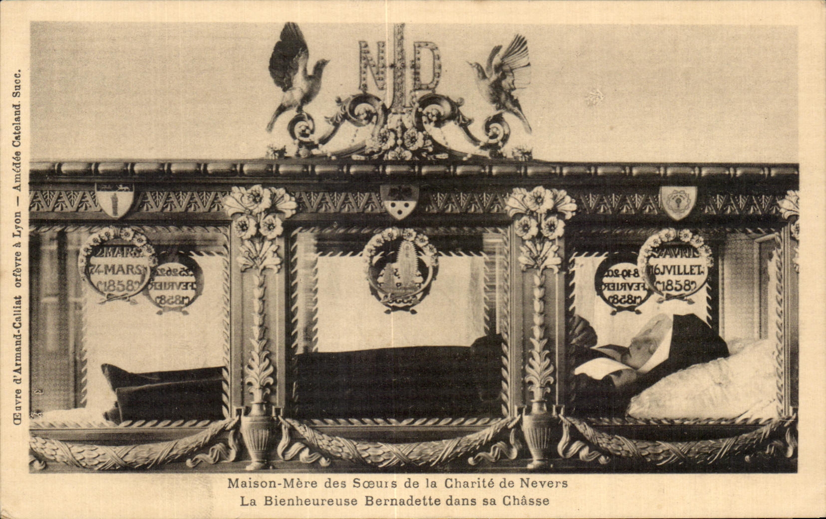 Oficina central de CPA de las hermanas de la caridad de Nevers la Bernadette feliz en su caza