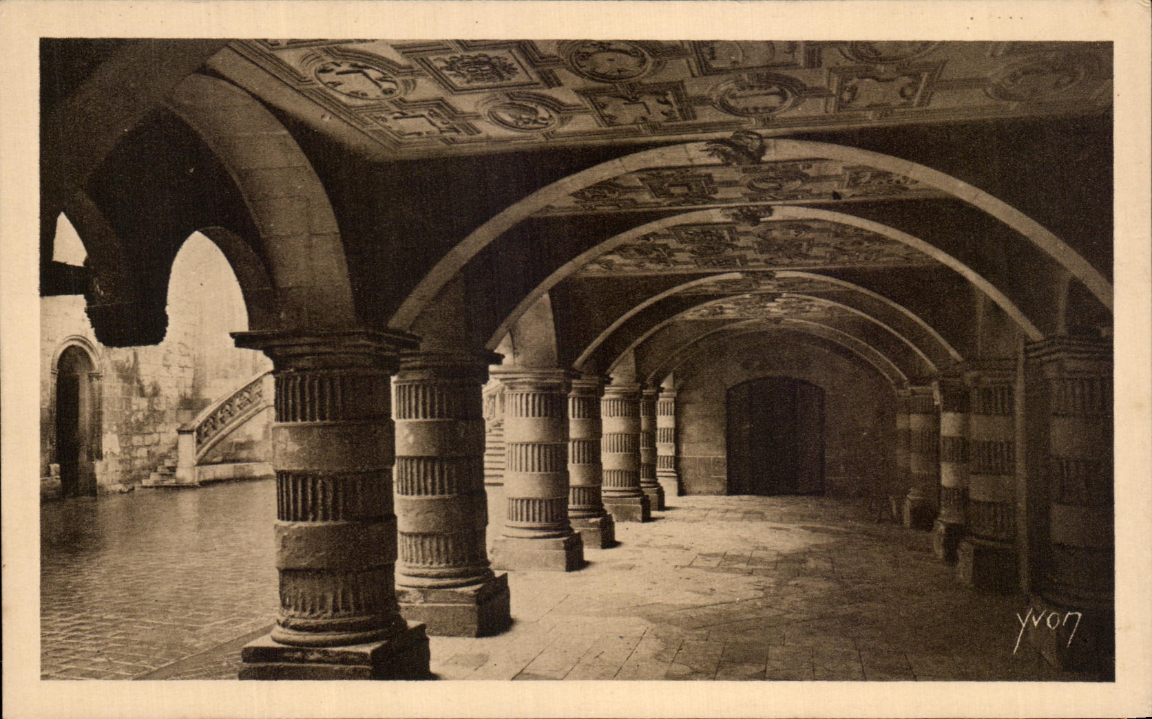 Galeria del ayuntamiento de CPA La Rochelle de Rez de Chaussee