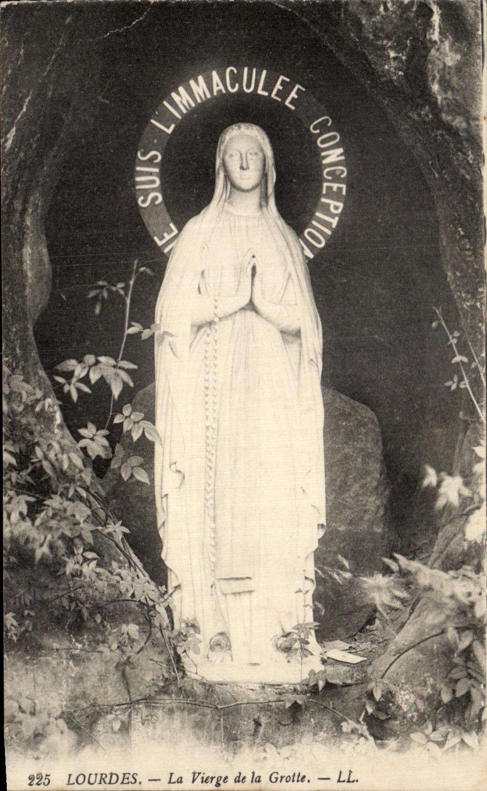 CPA Lourdes the Virgin Of the Cave
