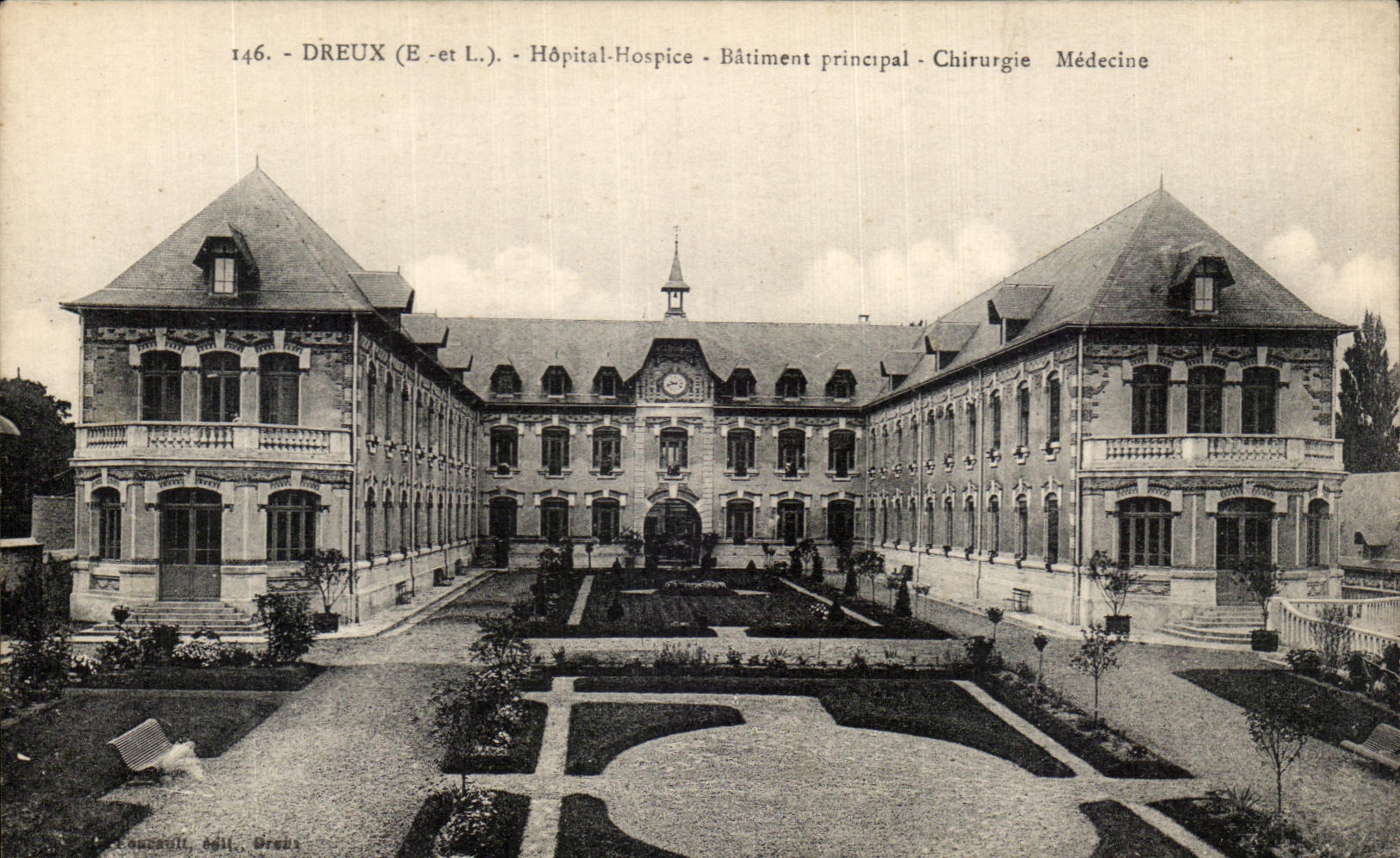 CPA Dreux Hopital Hospice Batiment Principal Chirurgie Medecine