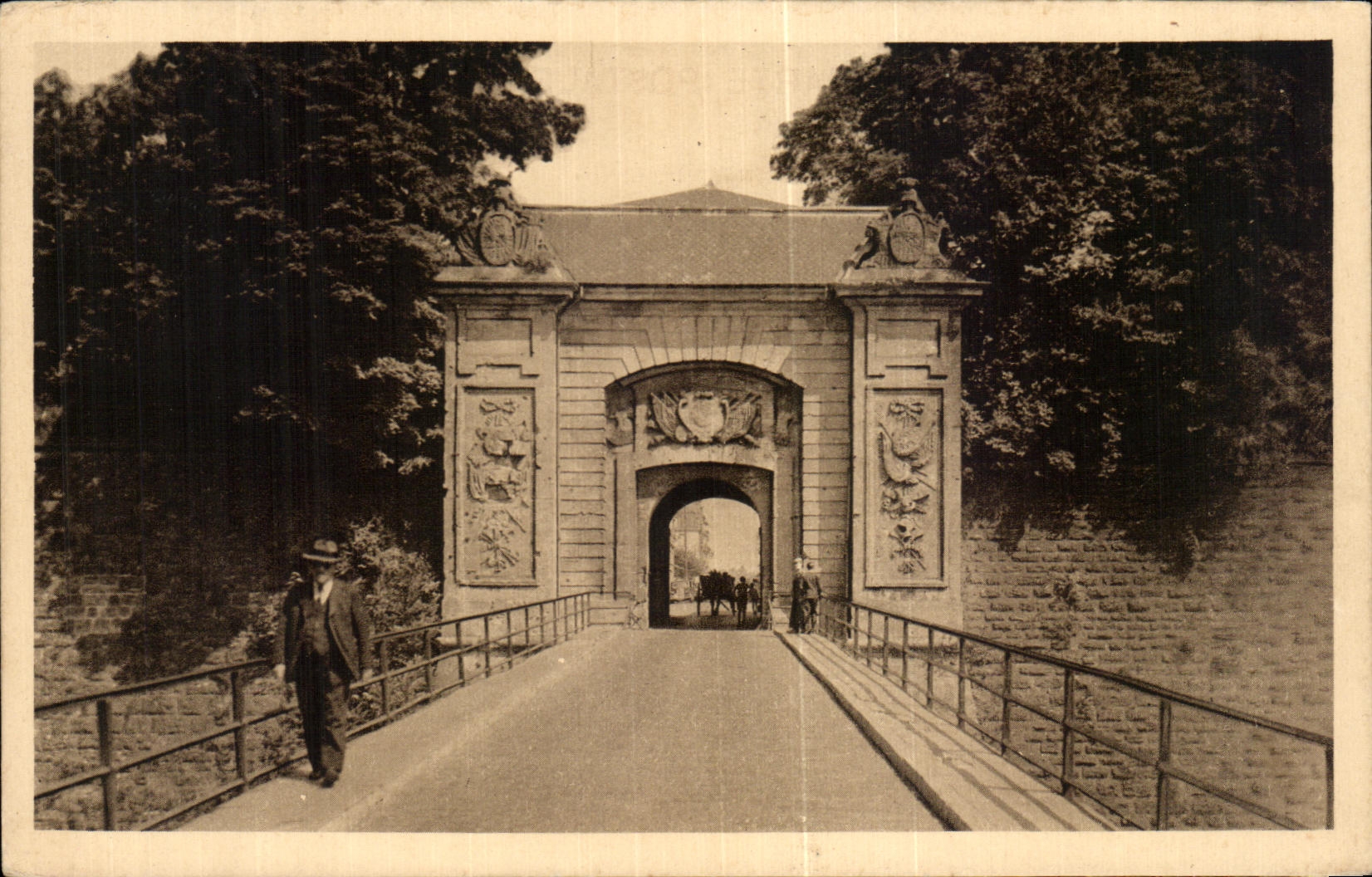 CPA High Longwy the Gate of France