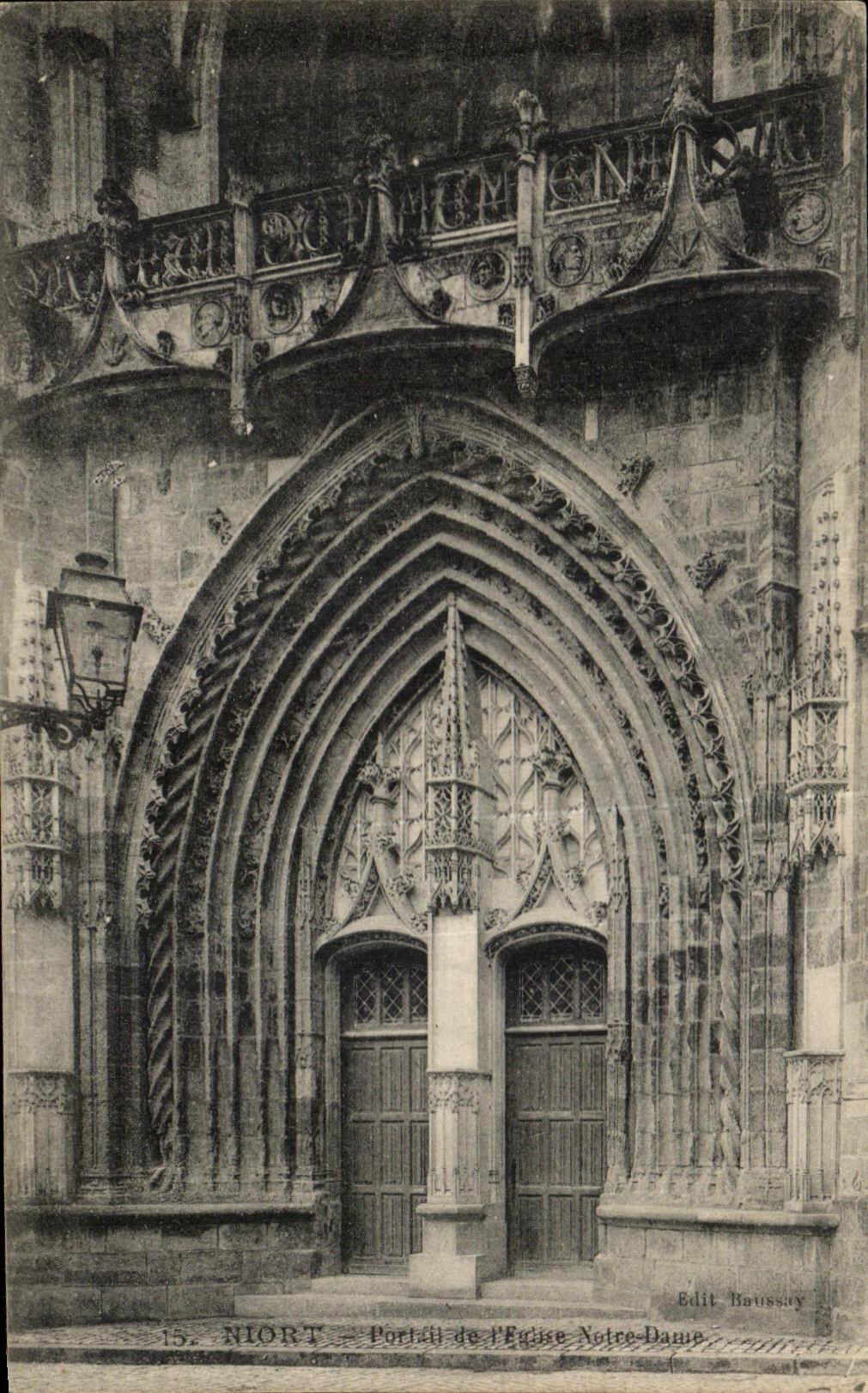 CPA Niort Gate of the Notre Dame Church
