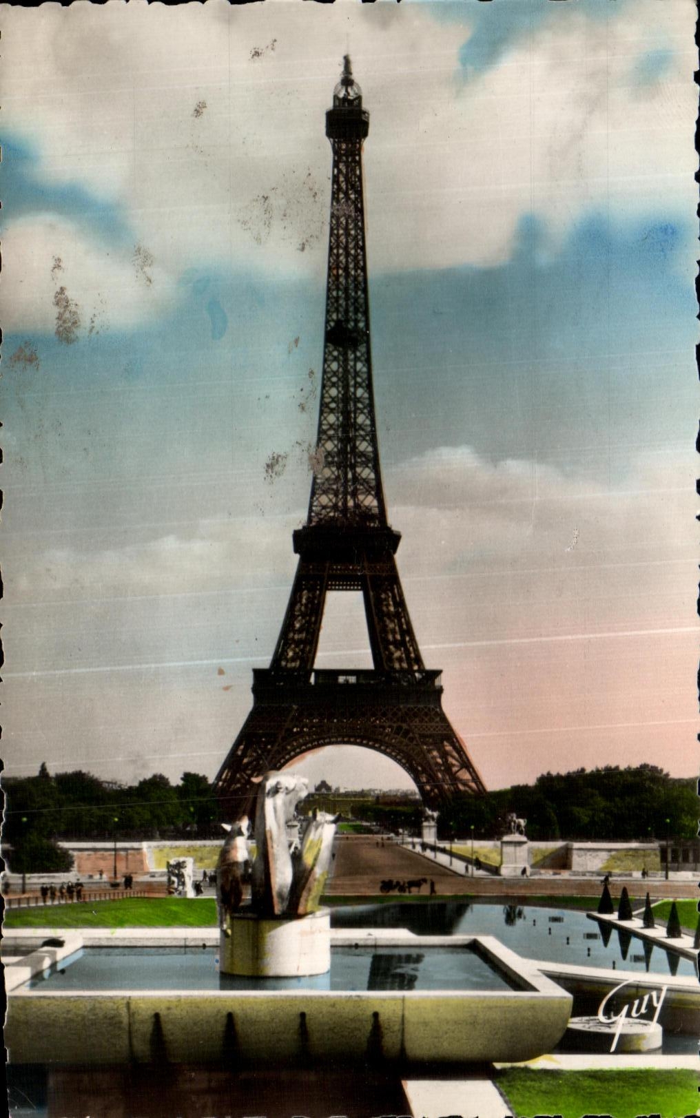 CPSM Paris Tour Eiffel