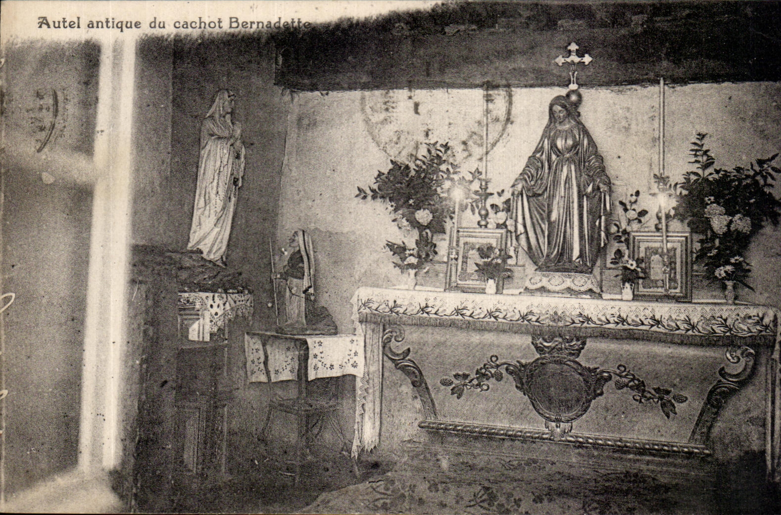 Ancient CPA Furnace bridge Of the Dungeon of Bernadette