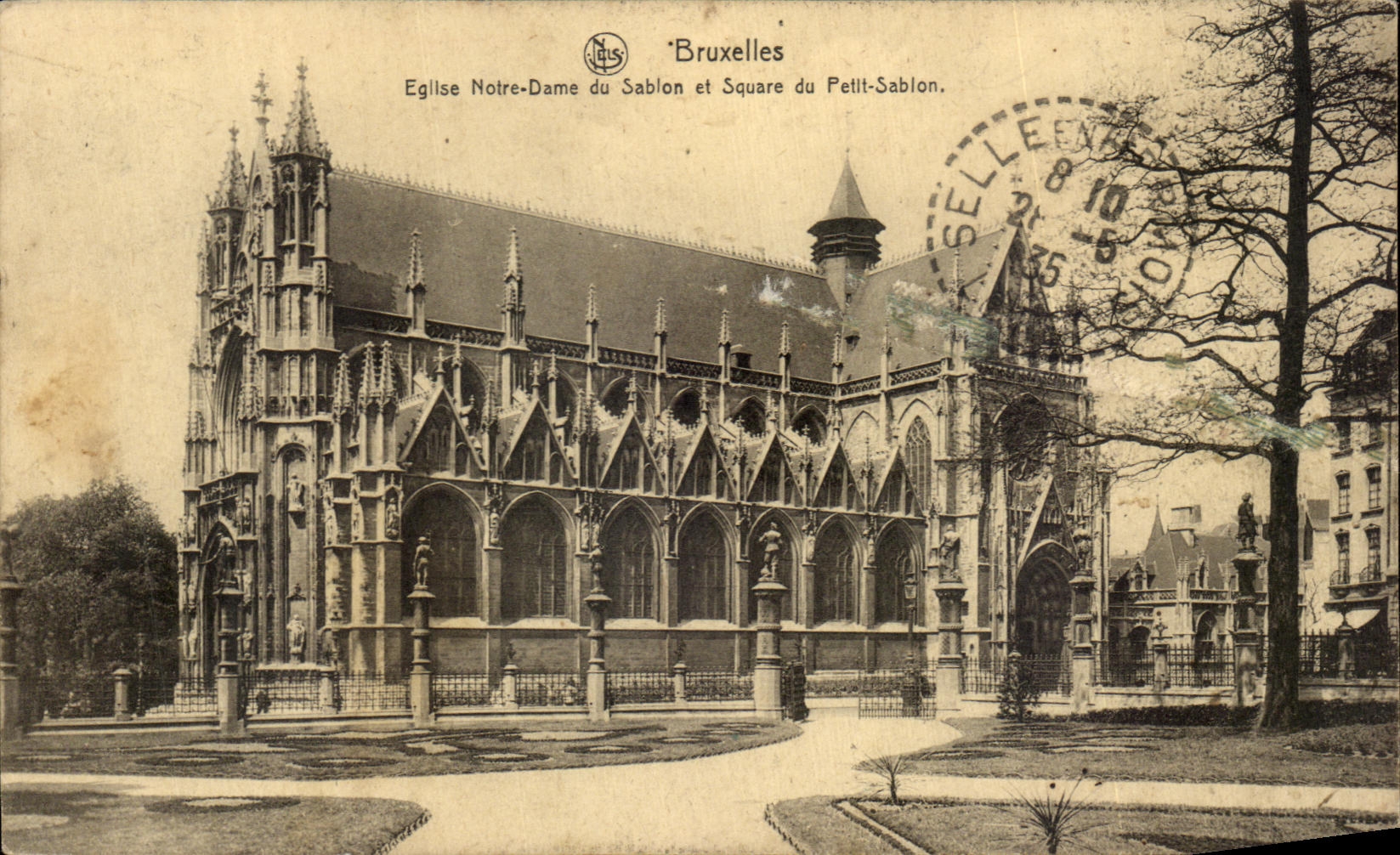 Iglesia Notre Dame de CPA Bruselas de la arena fina y jardin publico de la pequena arena fina