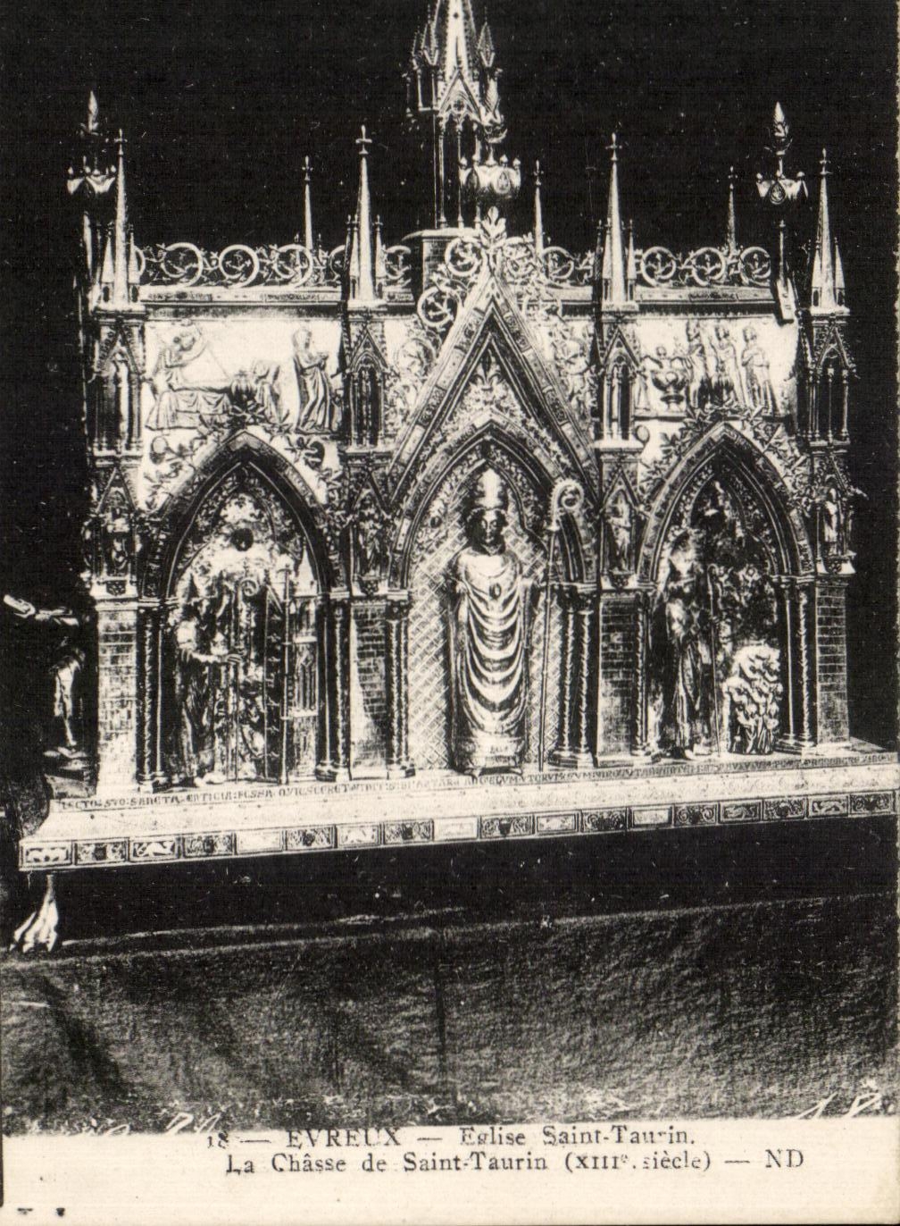 Santo Taurin de la iglesia de CPA Evreux la caza del santo Taurin