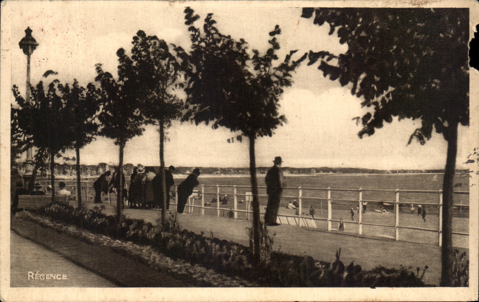 CPA La Baule the Dimension of Love the Esplanade of the Casino
