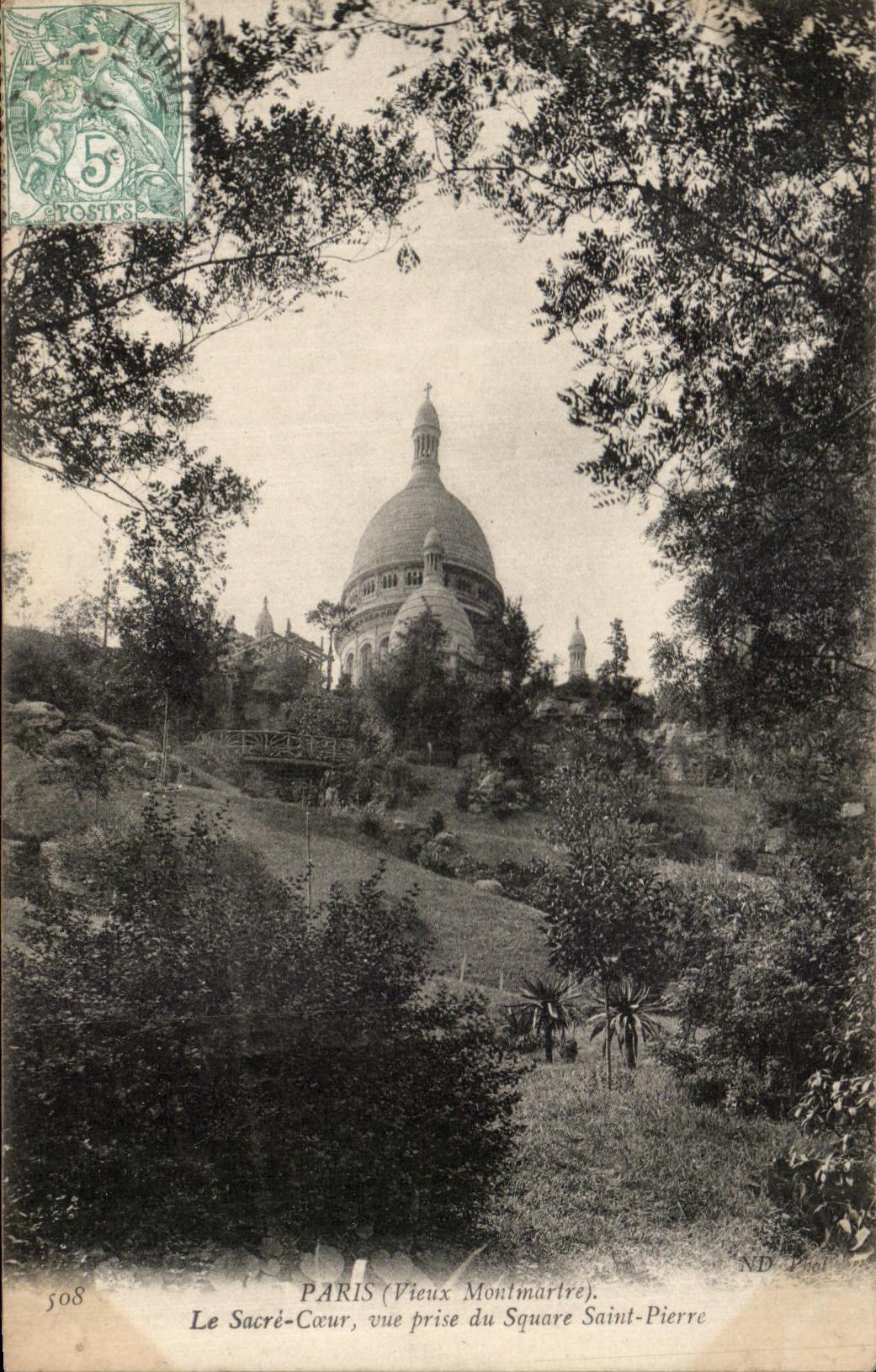 CPA Paris Le Sacre Coeur vue prise du Square Saint Pierre Montmartre