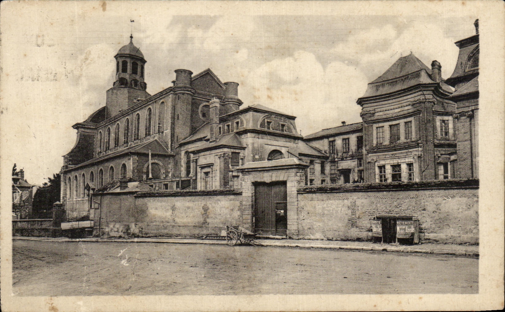 CPA Lisieux Church St Desire and convent of the Ursulines