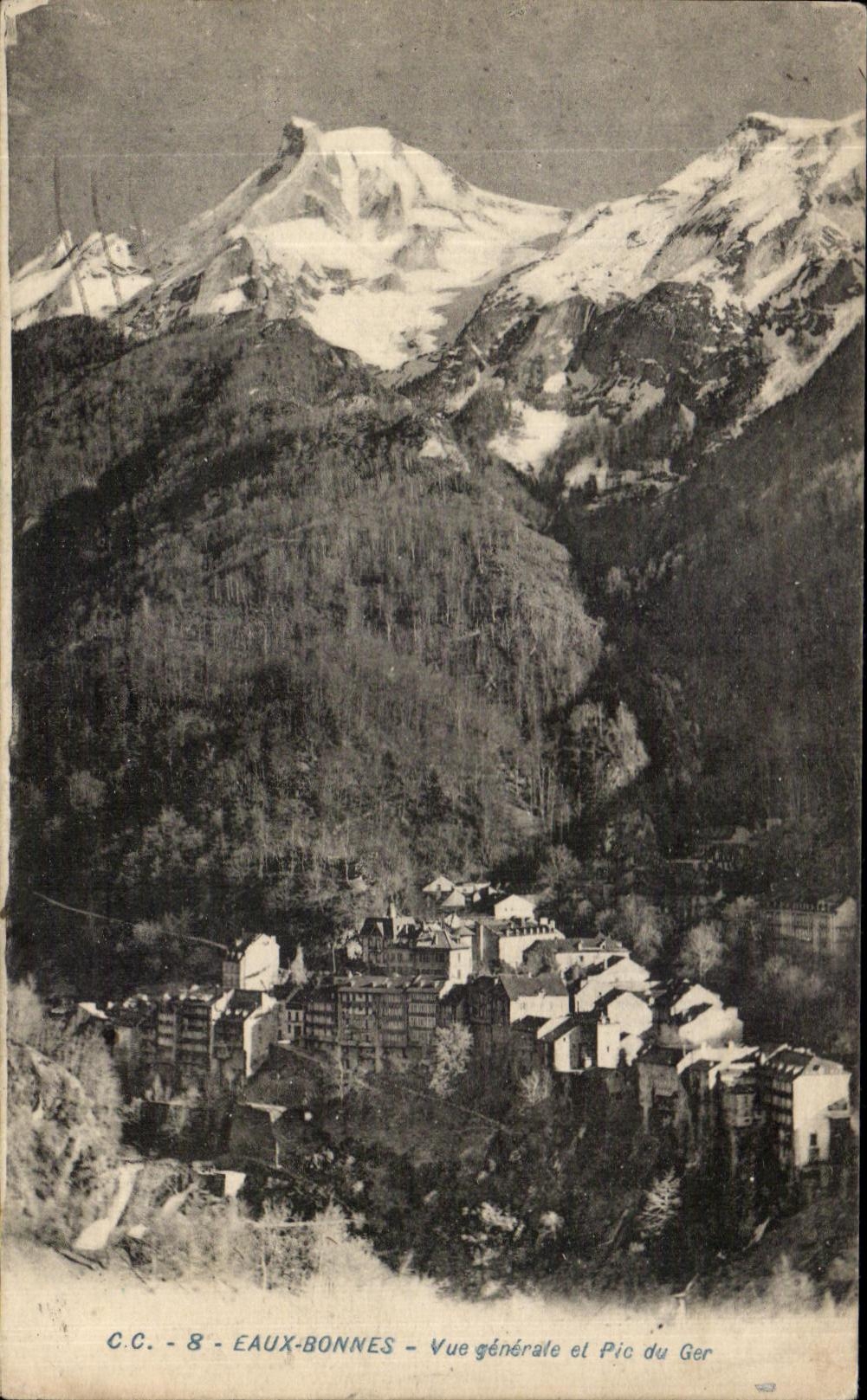 CPA Good Water View and Peak of Ger