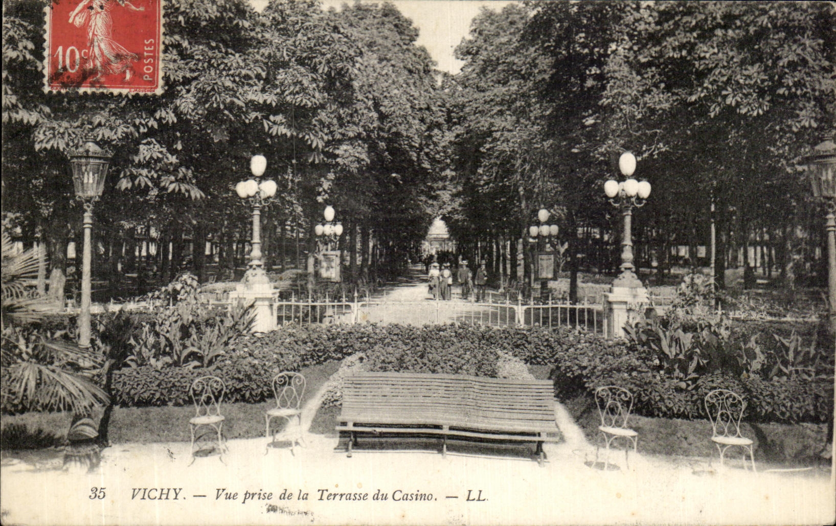 CPA Vichy Vue Prise de la Terrasse du Casino