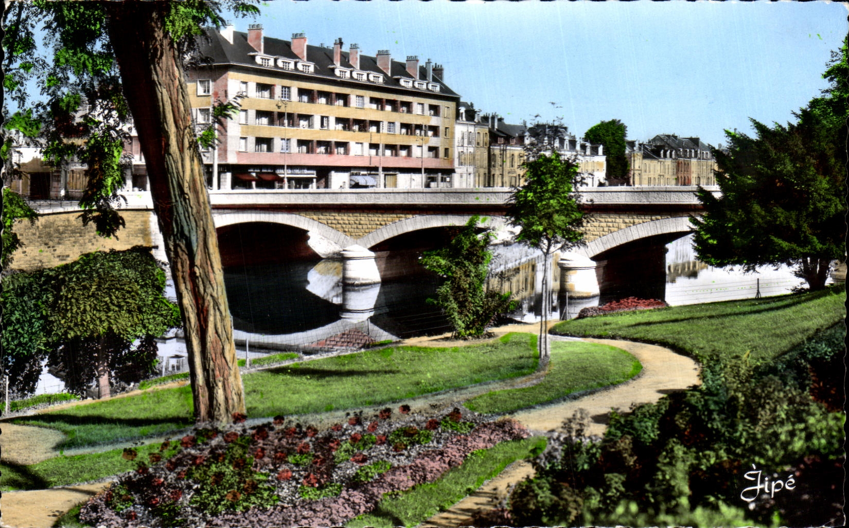 CPA Mans Edges of the Sarthe Gardens and new Yssoir Bridge