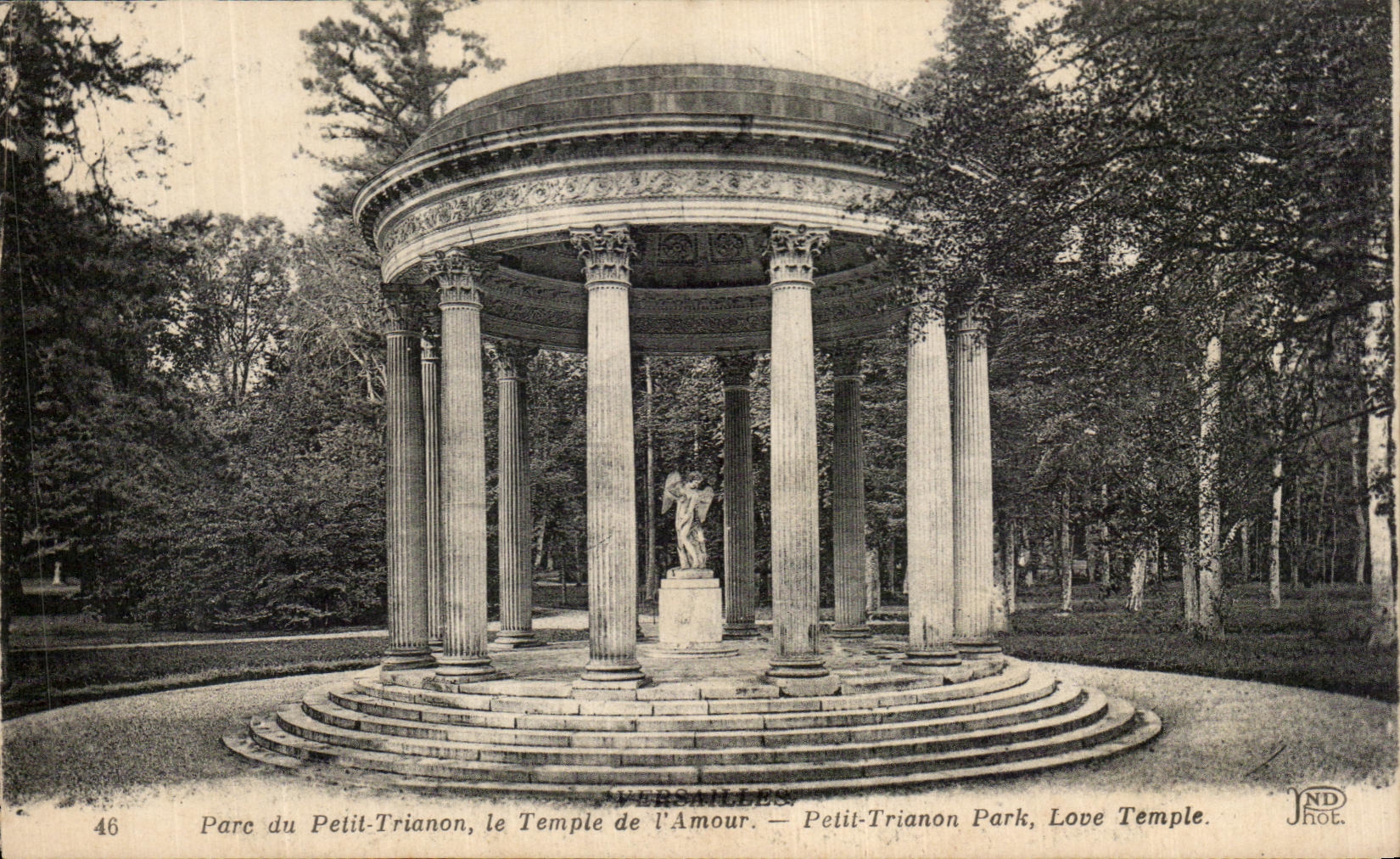 CPA Parc du Petit Trianon le Temple de I'Amour Petit Trianon Versailles