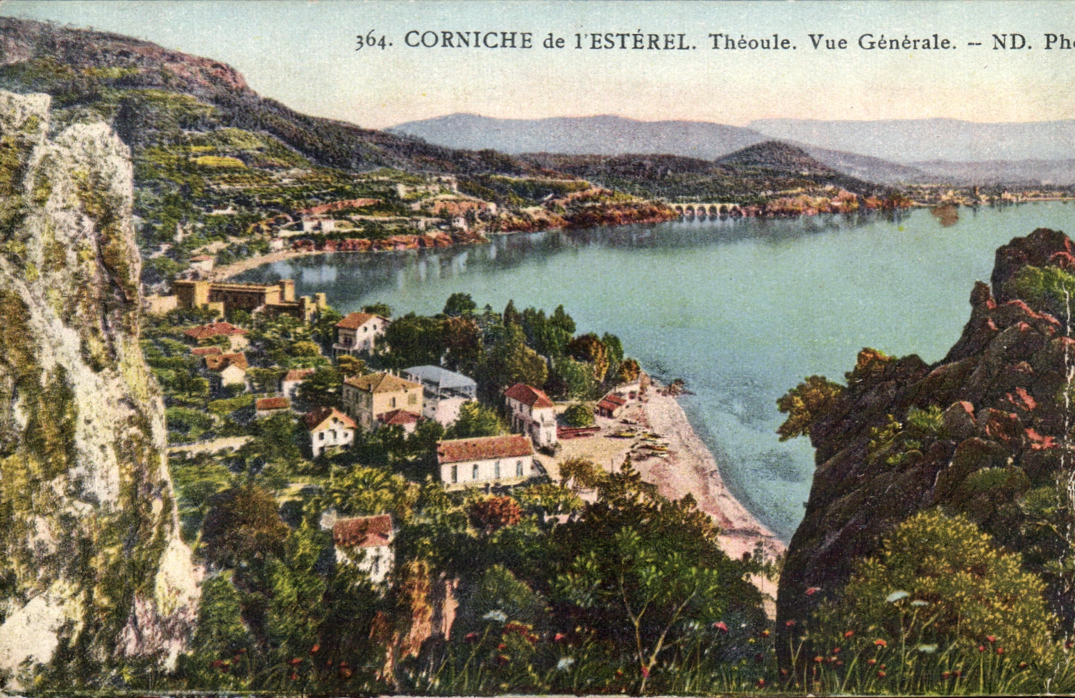 Cornisa de CPA de la opinion de Esteral Theoule