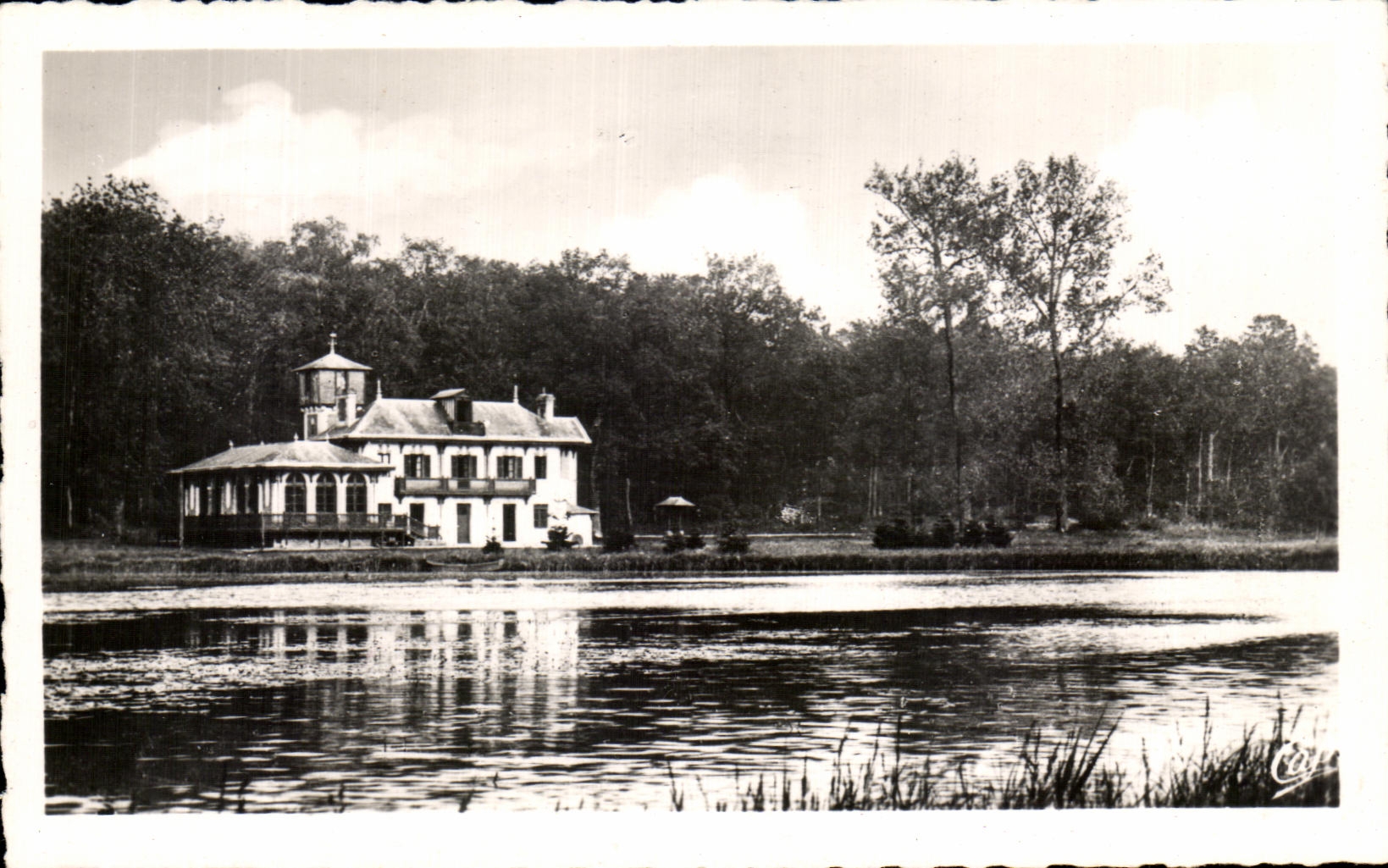 CPA Environs da Pierrefonds Les etangs de St Pierre