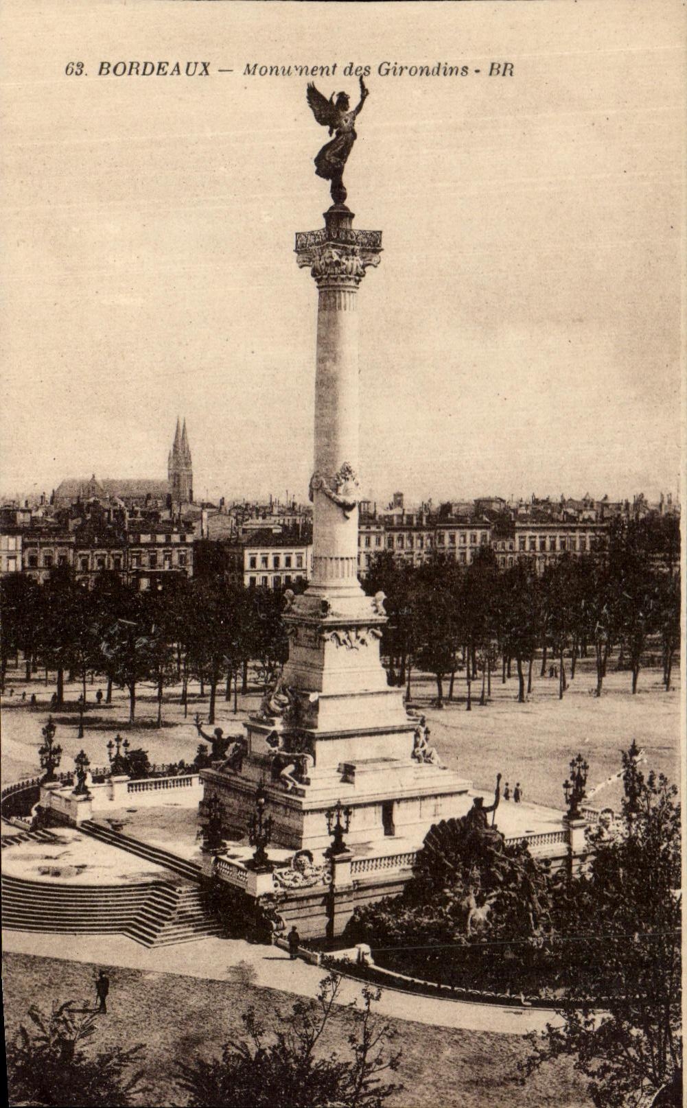CPA Bordeaux monument of the Of Gironde ones