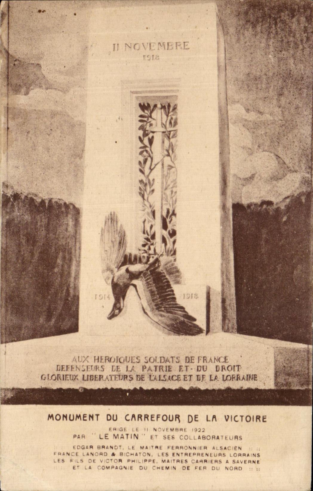 Monumento de CPA de la encrucijada del aguila de Victoire Compiegne