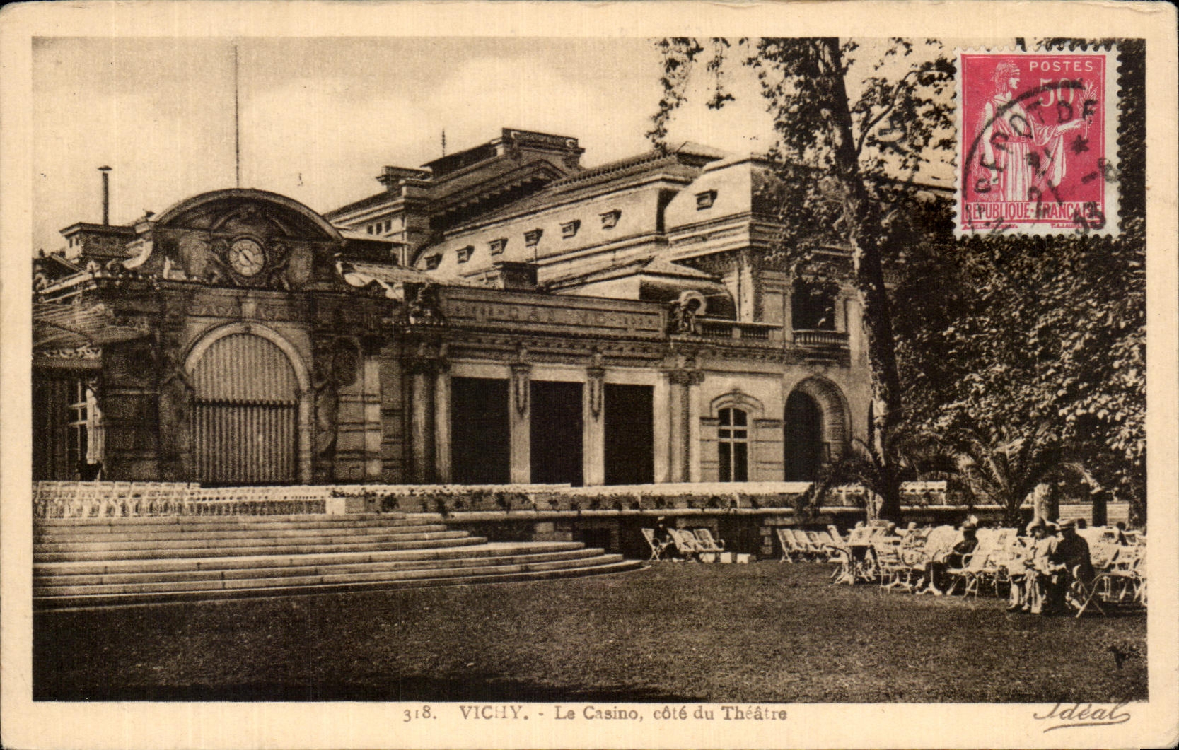 CPA Vichy La Casino Cote du Theatre