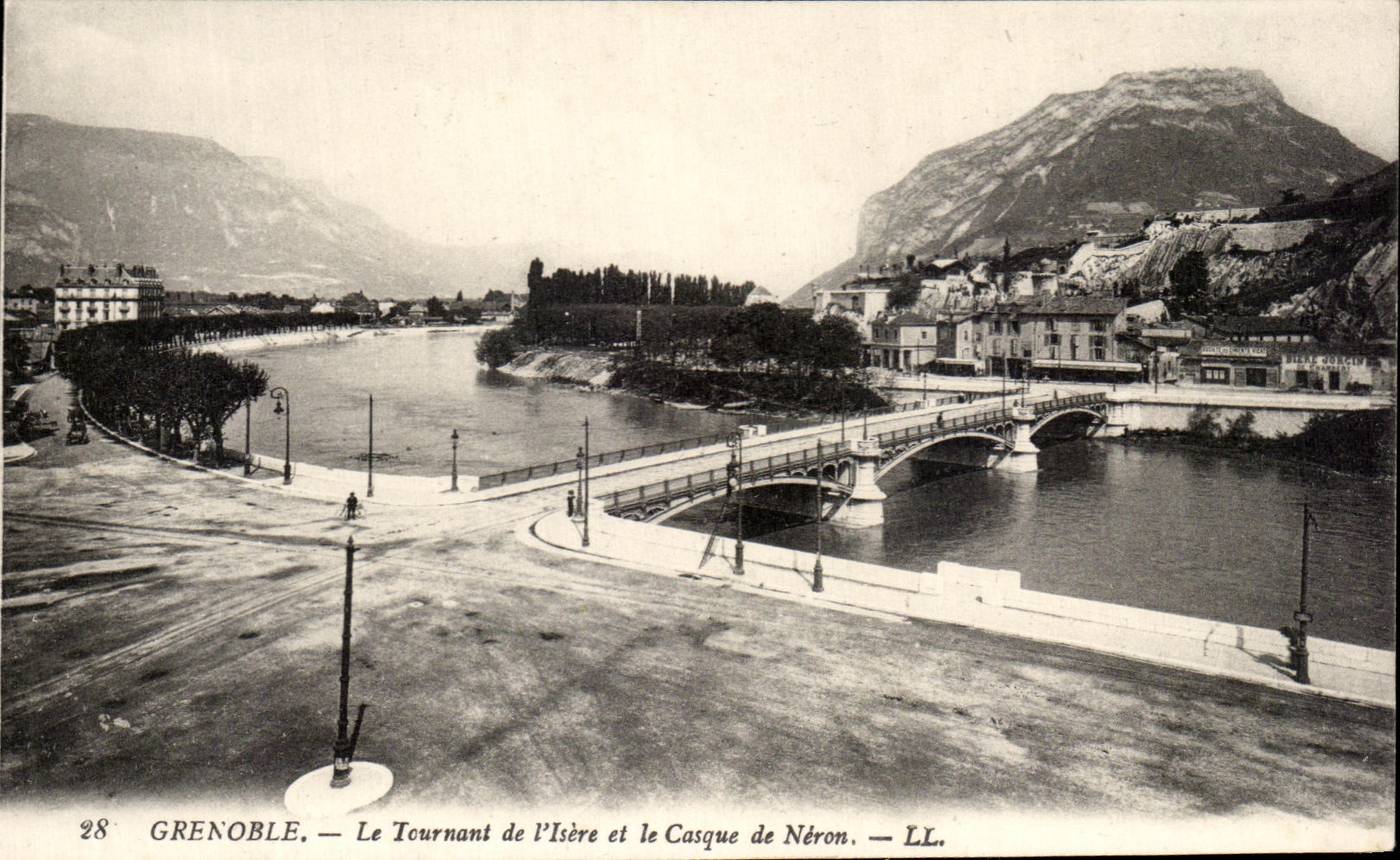 CPA Grenoble the Turning of Isere and the Helmet of Neron