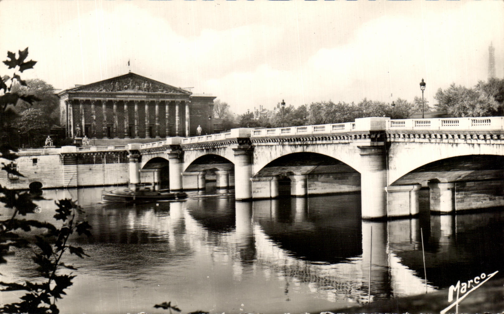 CPA Our Paris the Bridge of the Harmony And the House of Commons