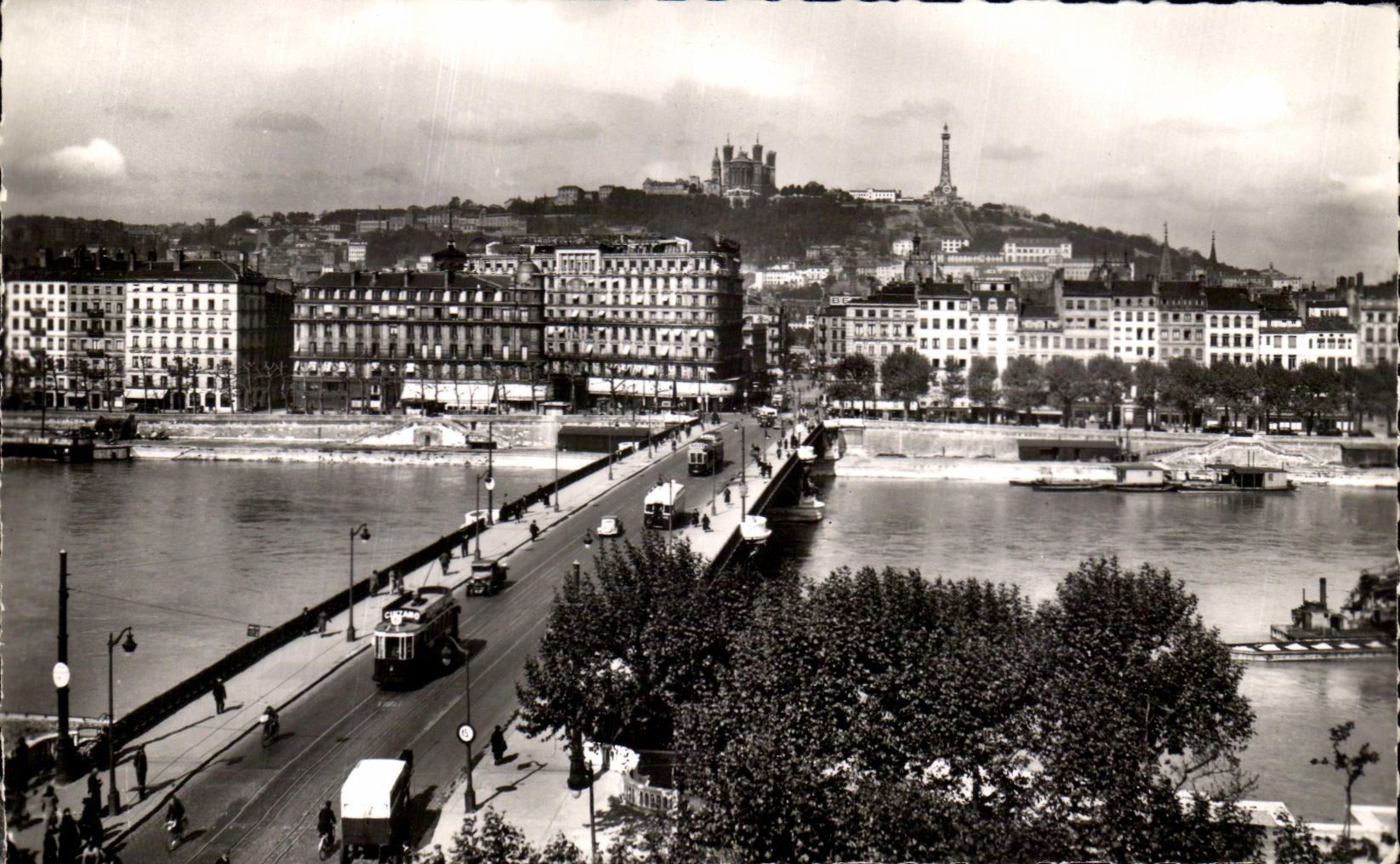 CPA Lyon the Lafayette Bridge