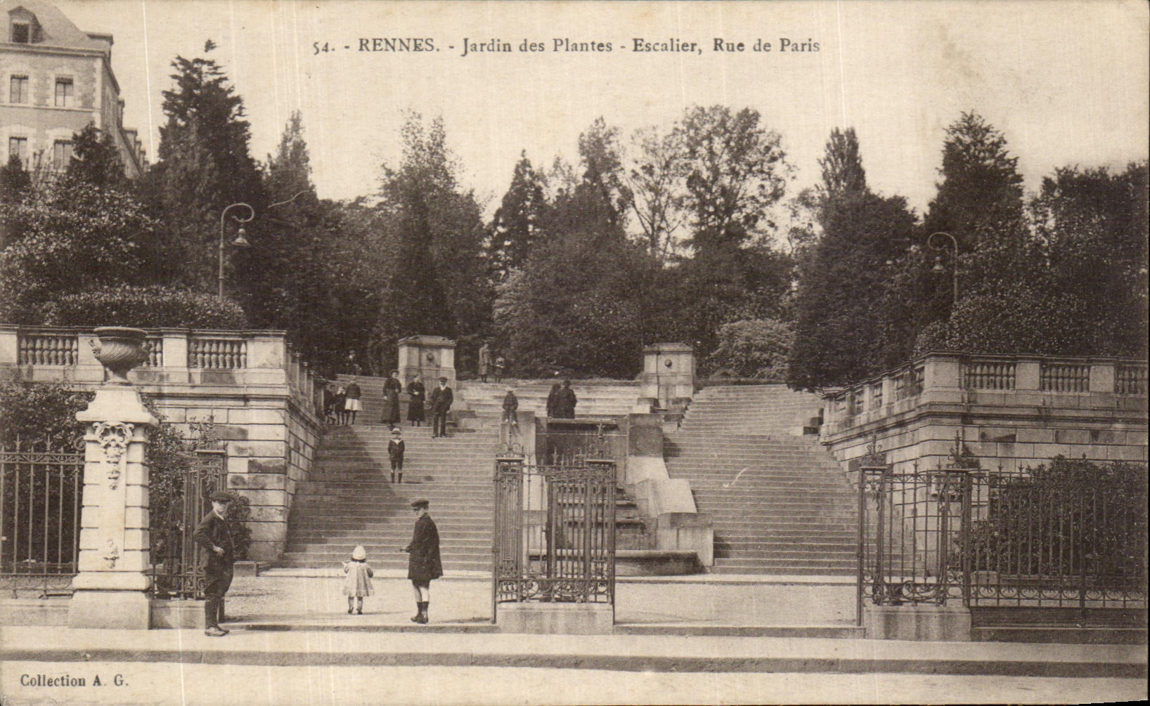 CPA Rennes Jardin des Plantes Escalier Rue de Paris