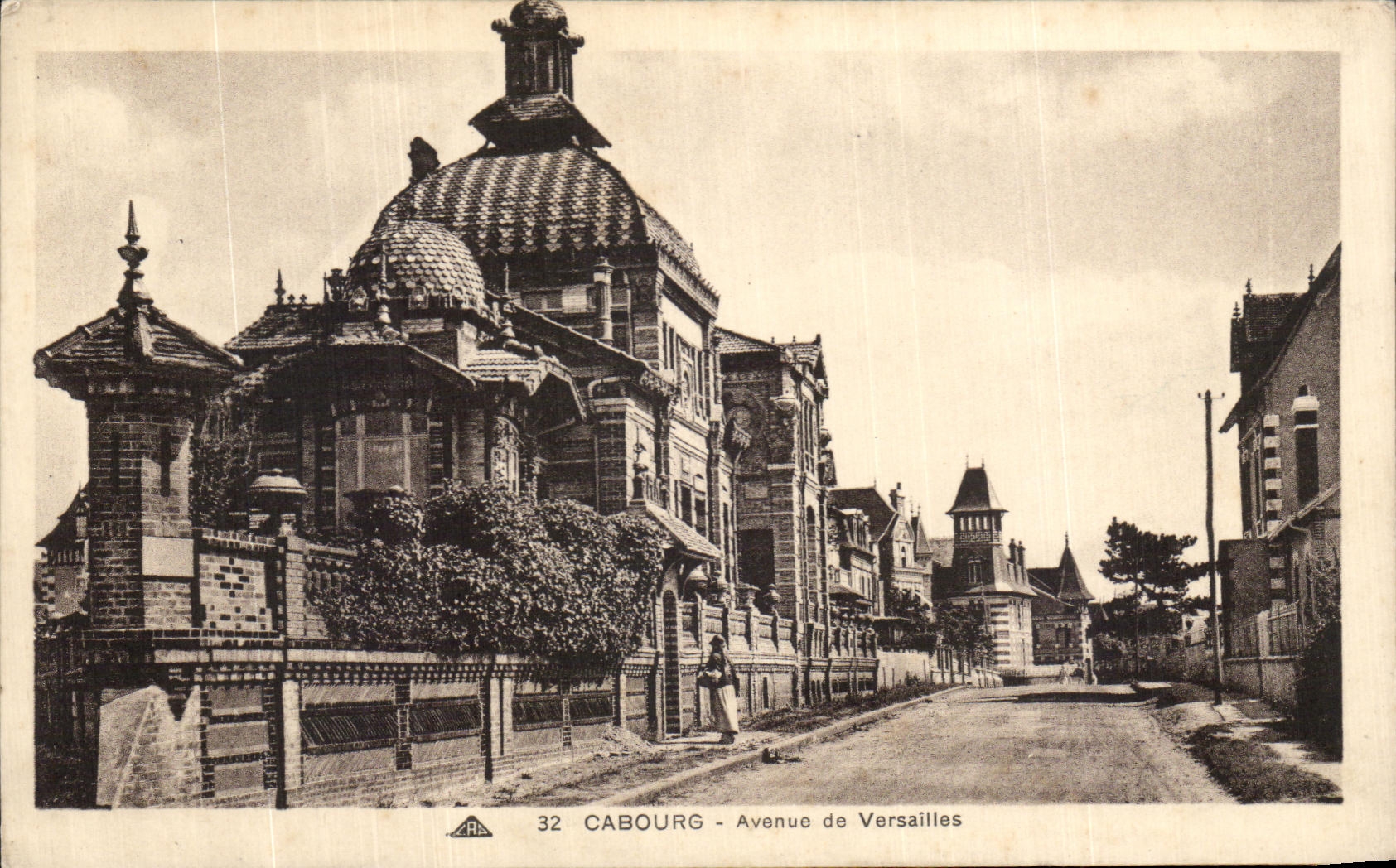 Avenida de CPA Cabourg de Versalles