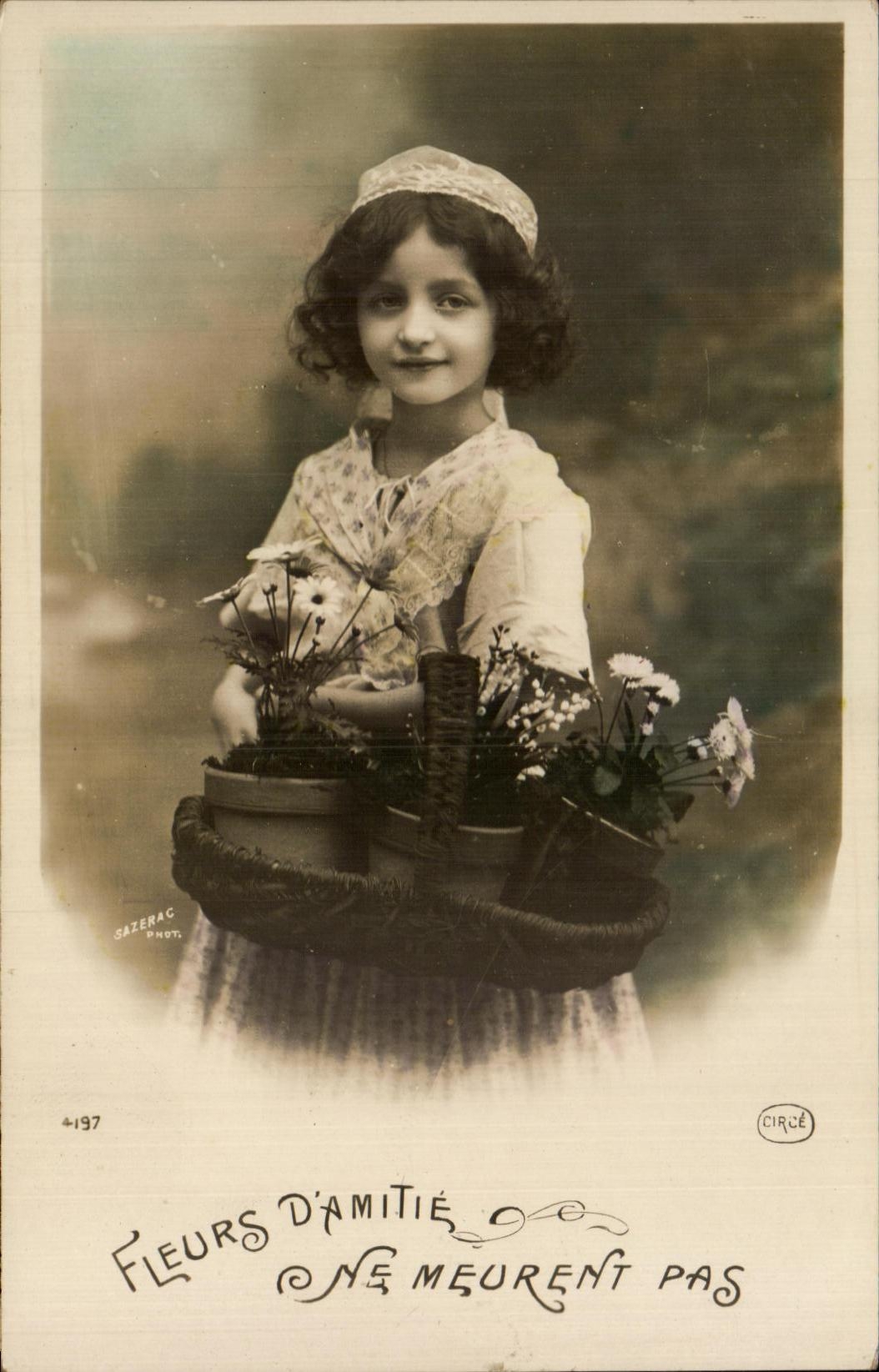 Muchacha del nino de la fantasia de CPA