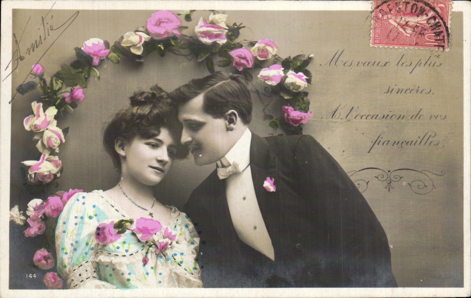 CPA Fantaisie Femme Couple 