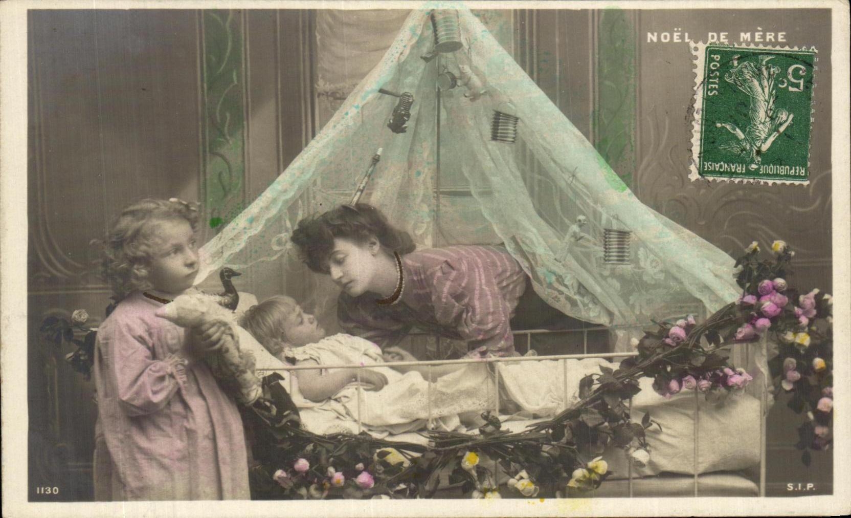 CPA Fantaisie Femme et enfants Noel de Mere