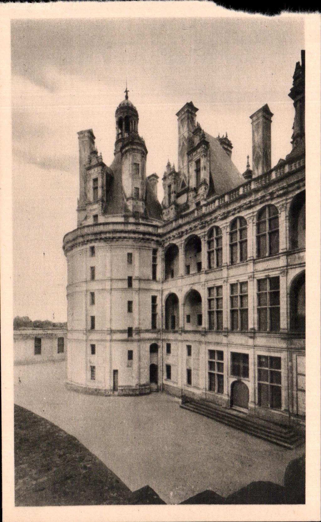CPA Chateau De Chambord Donjon a l'Ouest