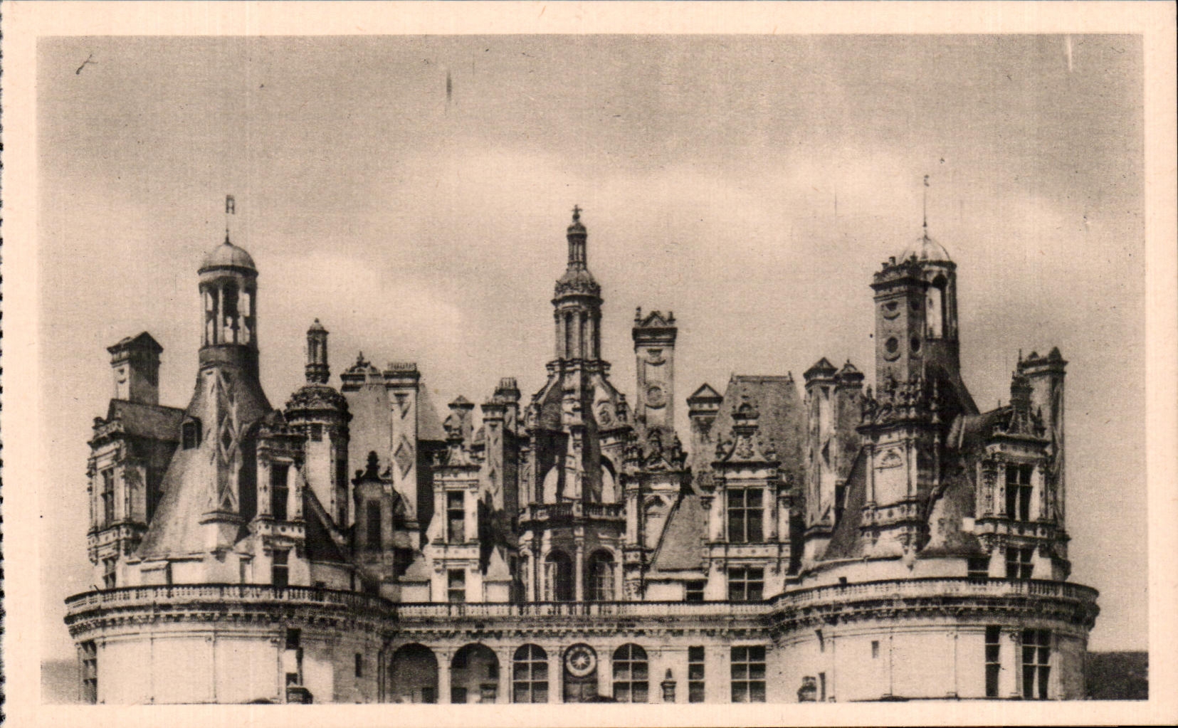 CPA Chateau De Chambord Les Combles