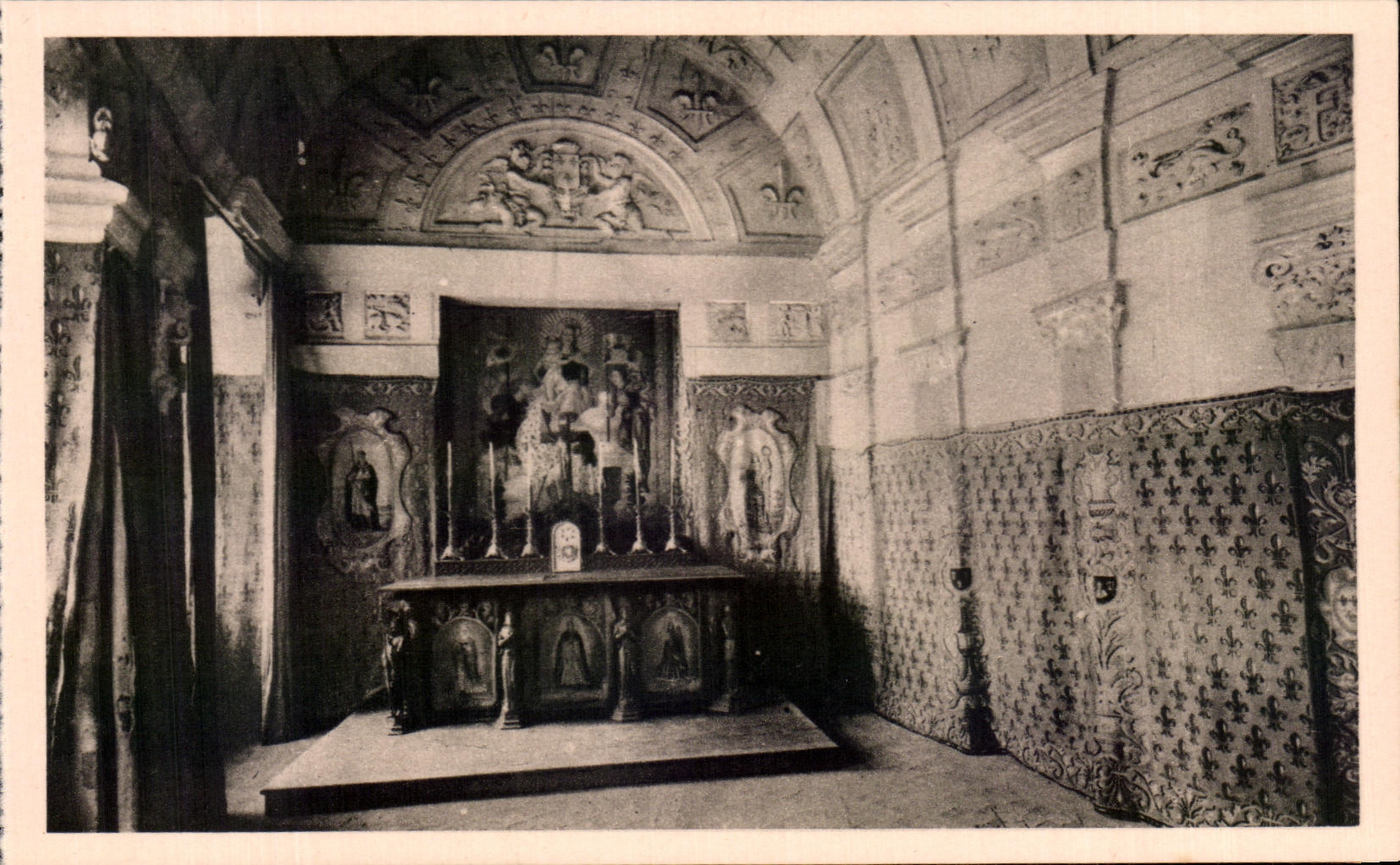 CPA Chateau De Chambord Oratoire