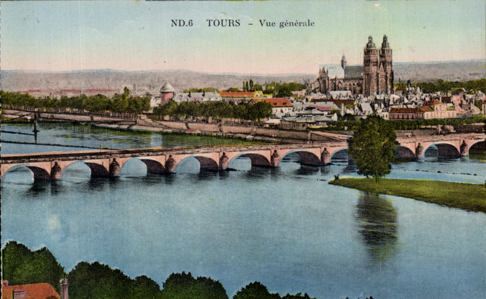 CPA Tours Vue generale