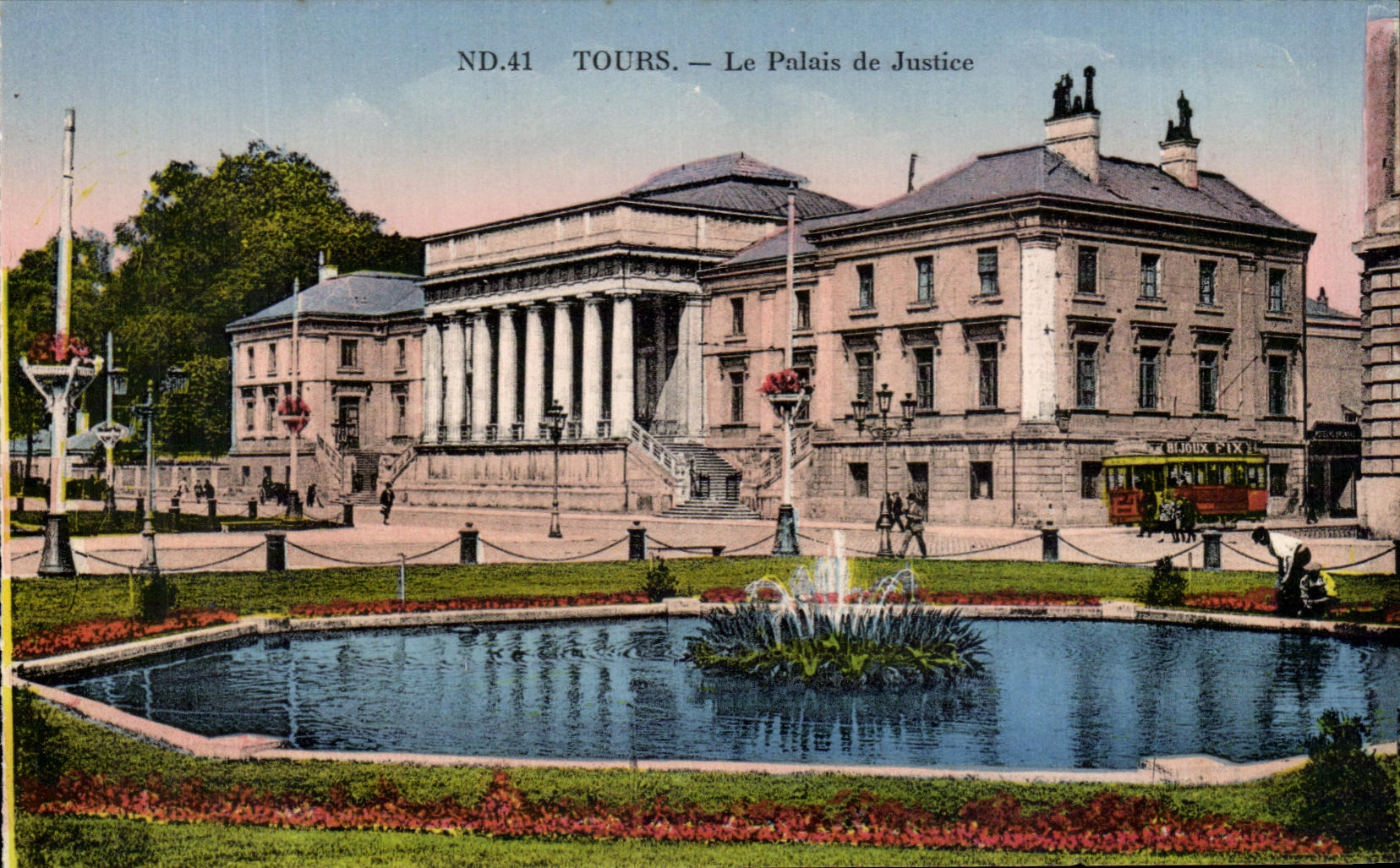 CPA Tours Le Palais de Justice