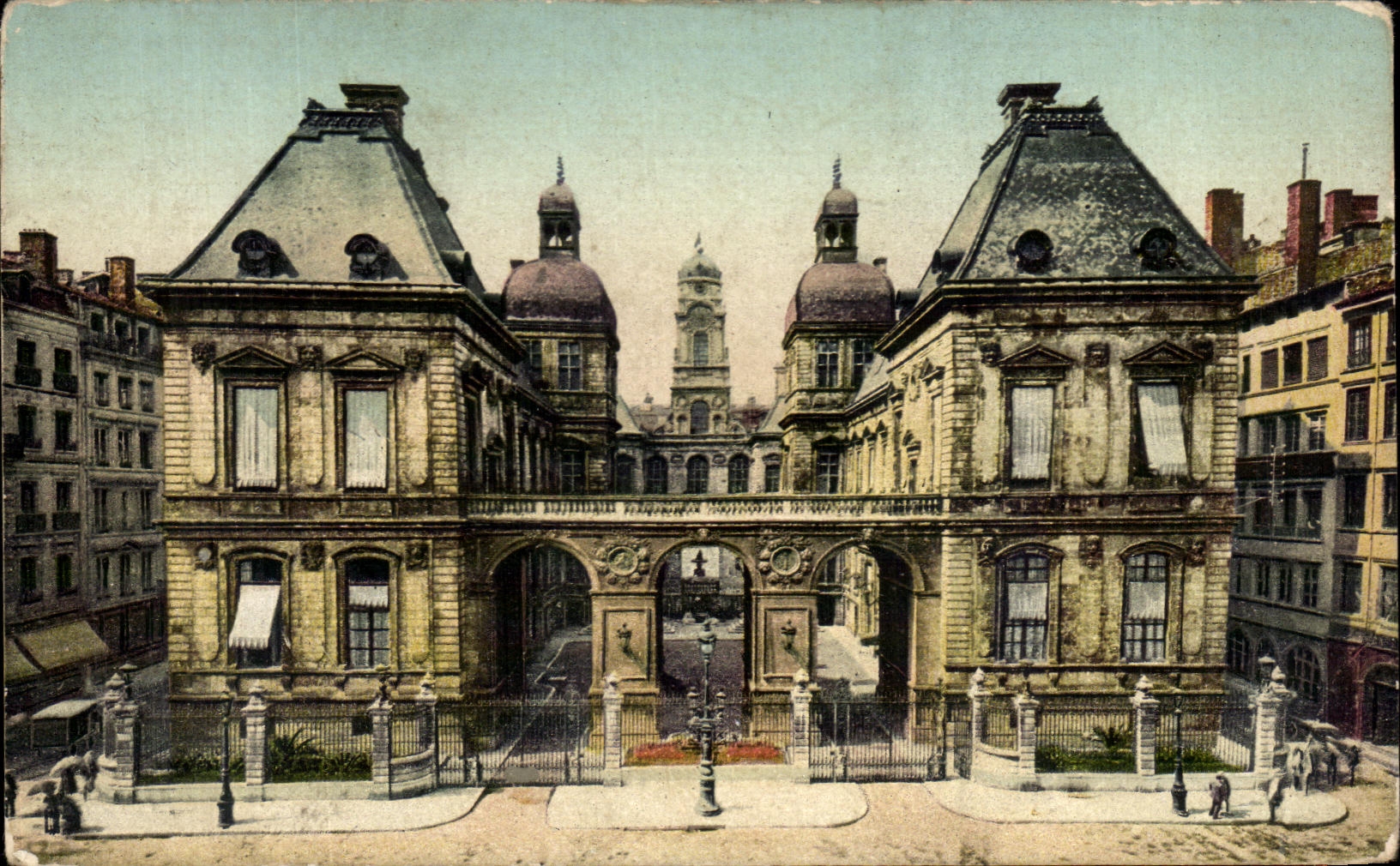 CPA Lyon Facade Of the town hall Places Comedy